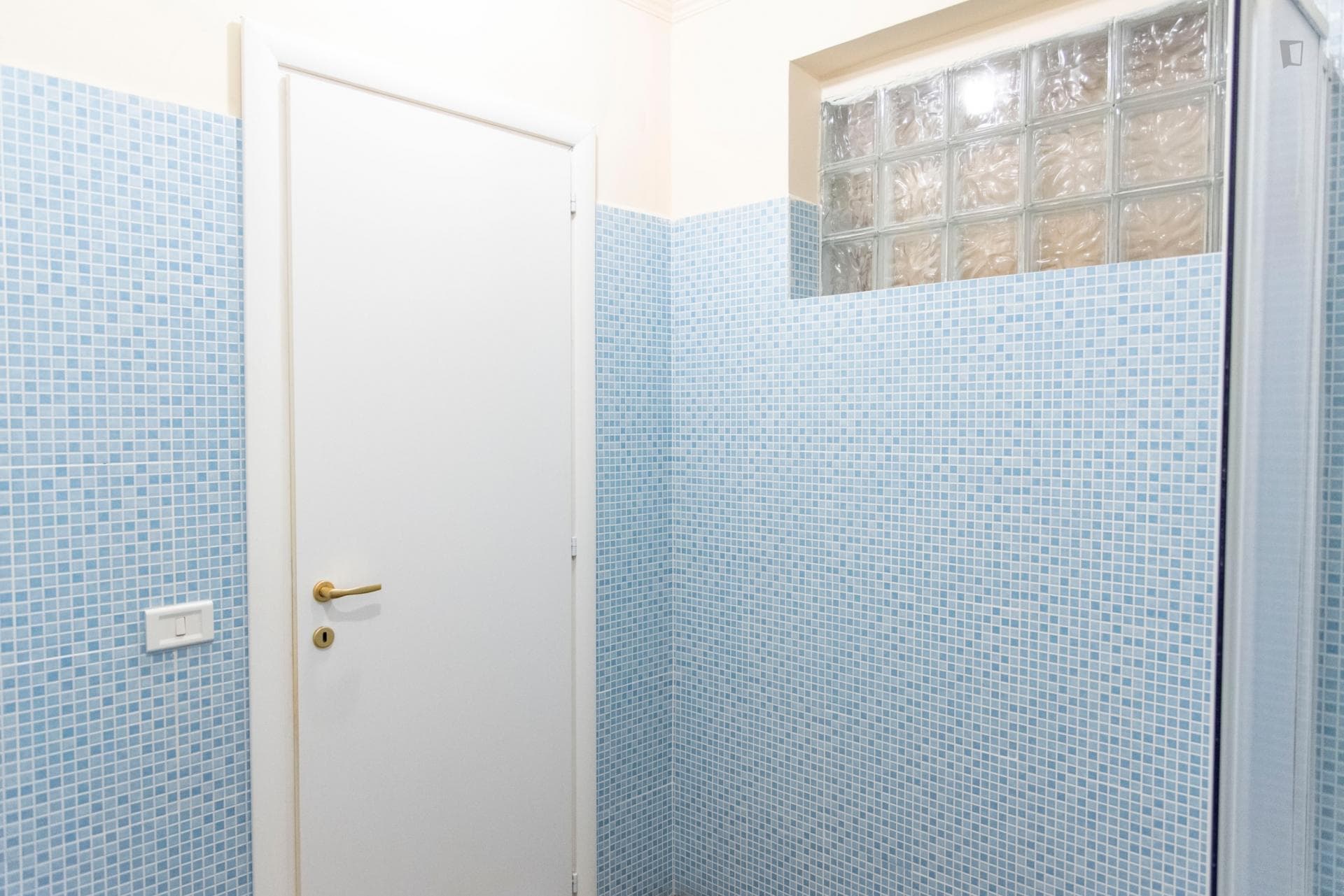 Bright studio near Roma Termini photo 1