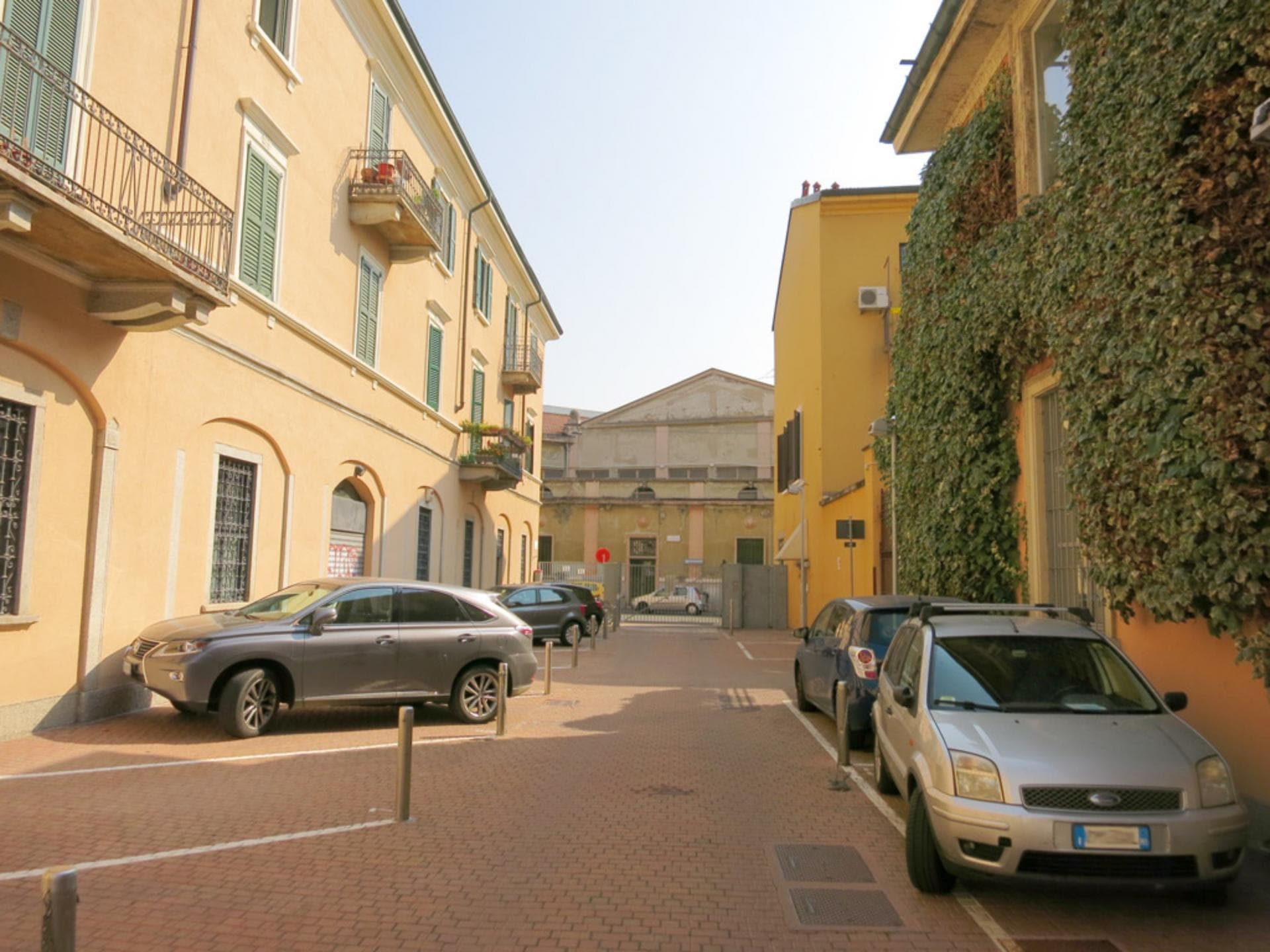 Property photo thumbnail