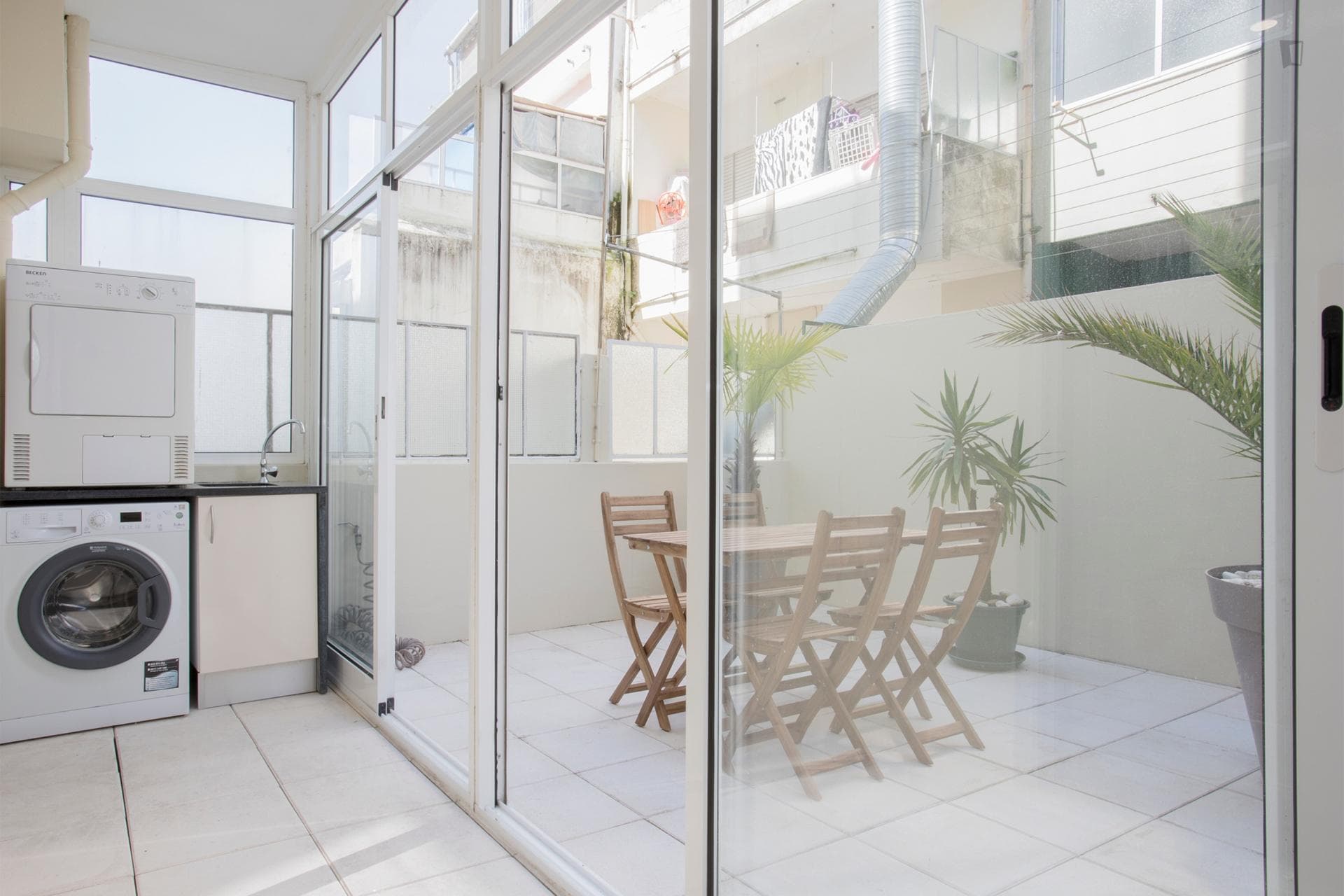 Charming 2-bedroom apartment near Marquês metro station photo 1