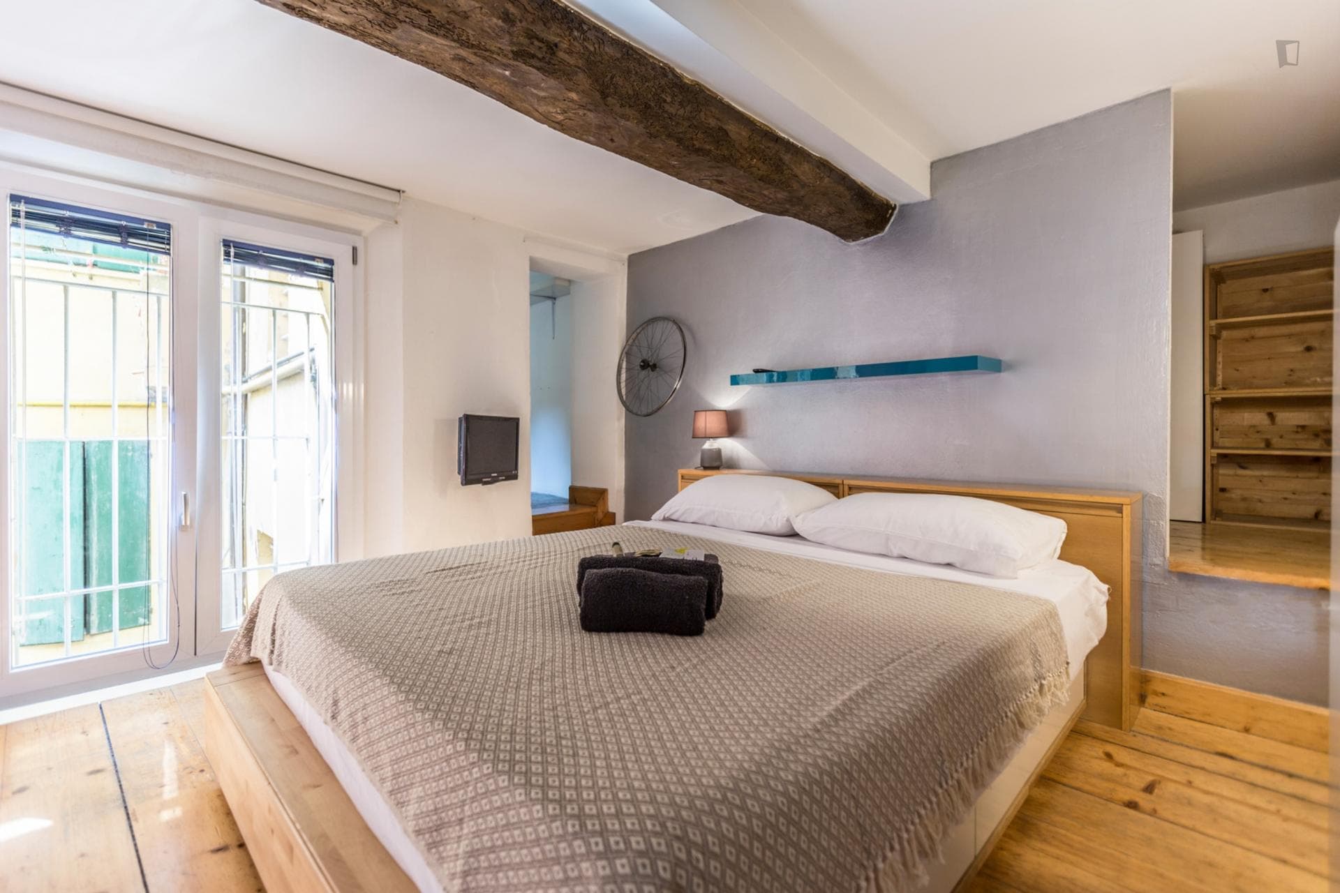 Property photo thumbnail