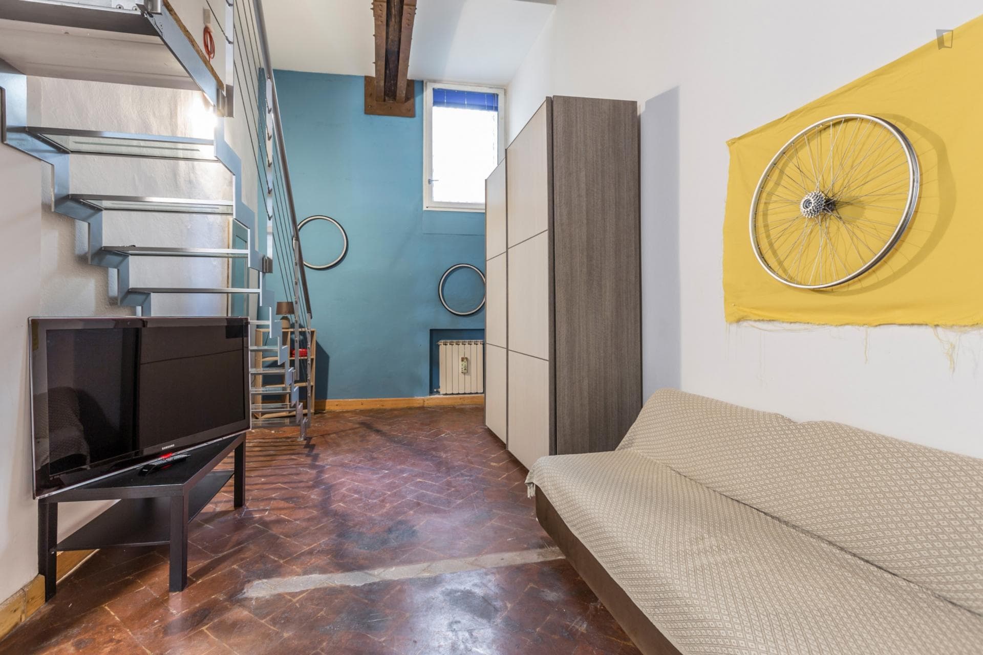 Property photo thumbnail