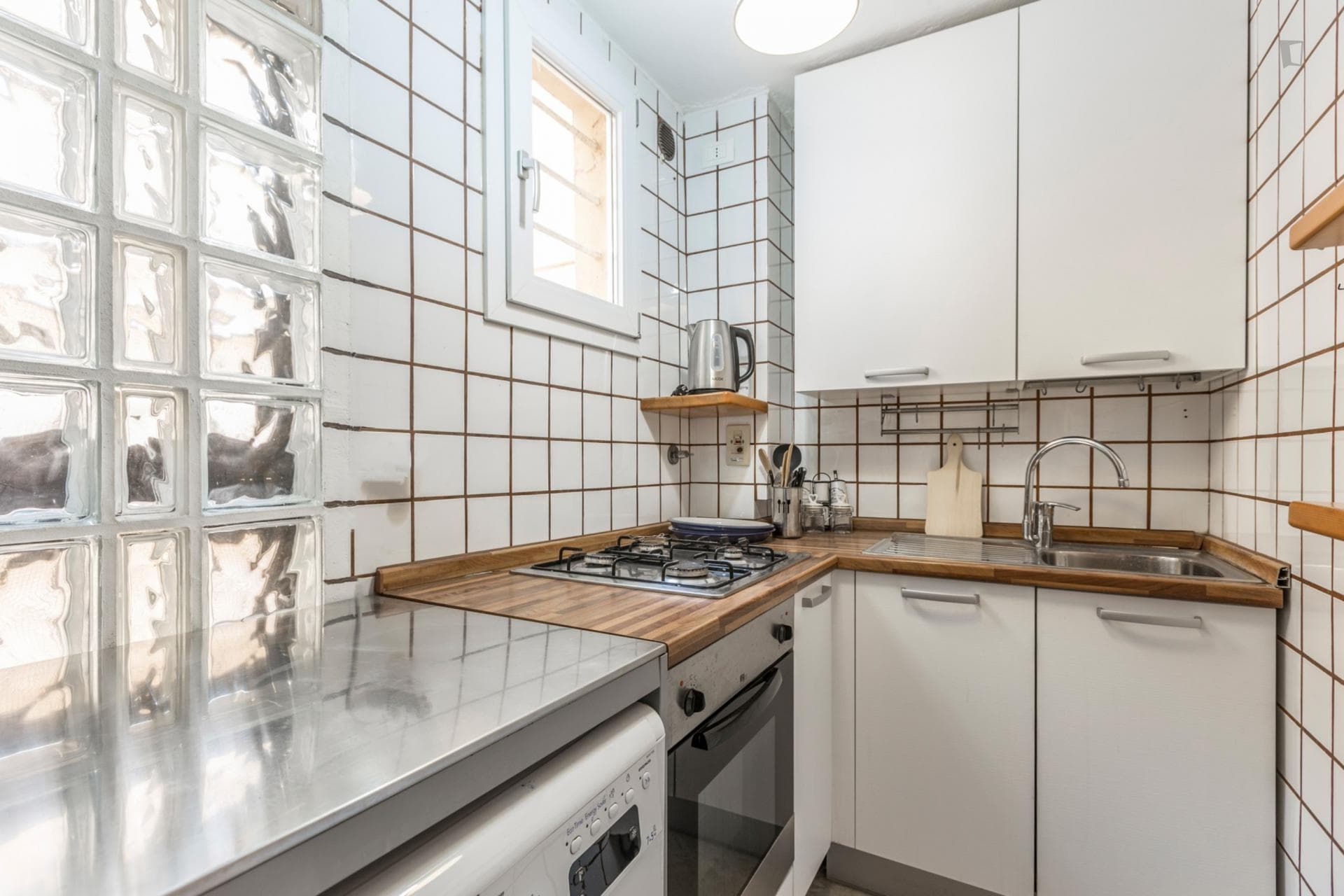 1-Bedroom apartment near Porta San Felice photo 1