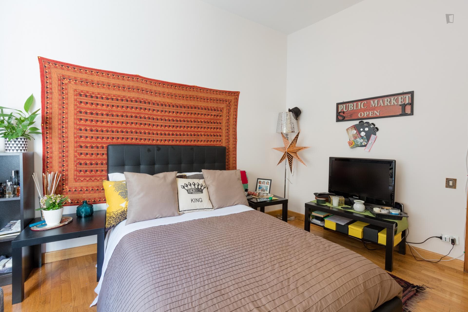 Charming double bedroom in a flat, near the Balduina train station photo 1