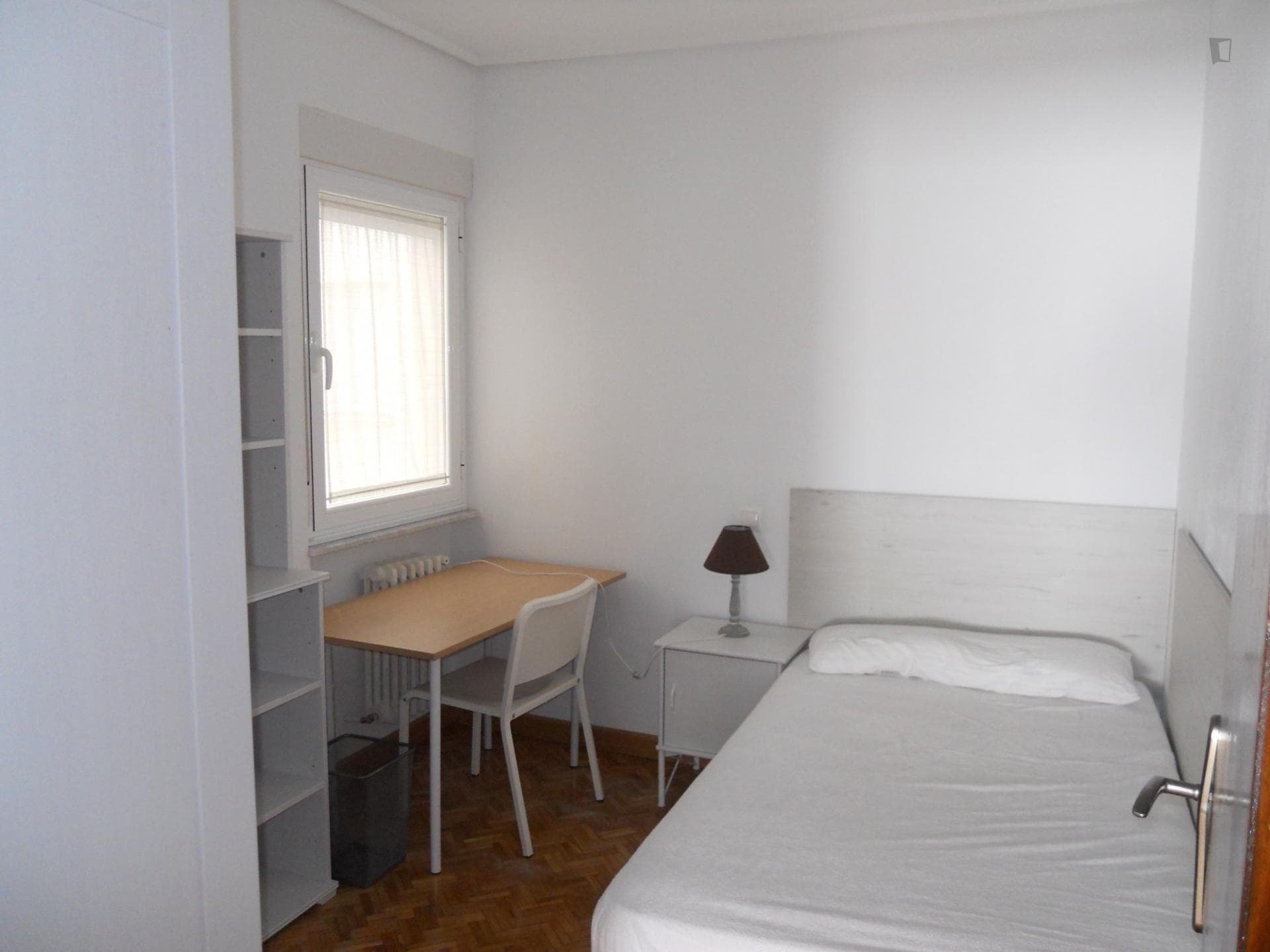 Homely single bedroom in a student flat, in Buenos Aires photo 1