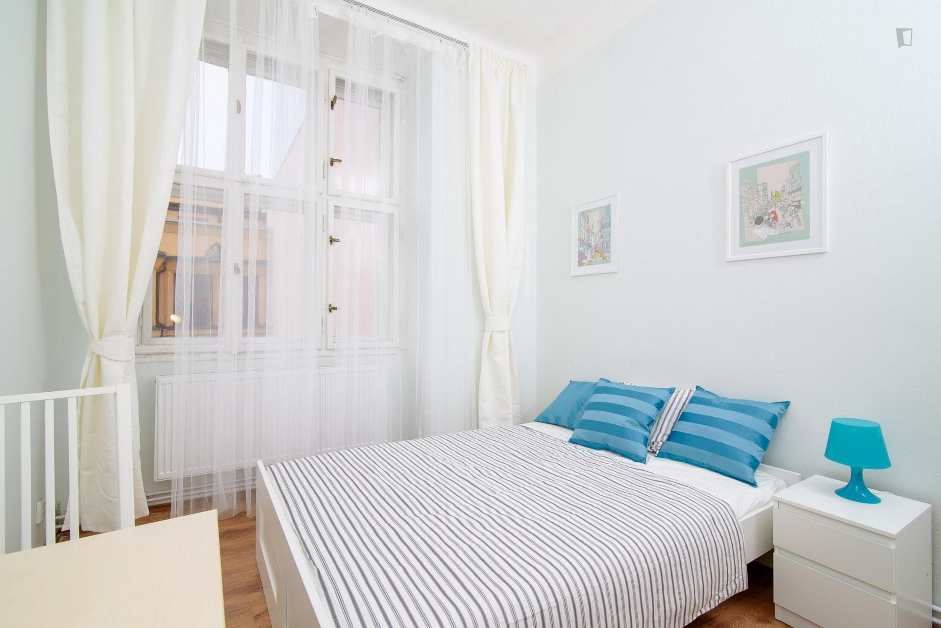 Brilliant double bedroom in Karlín photo 1