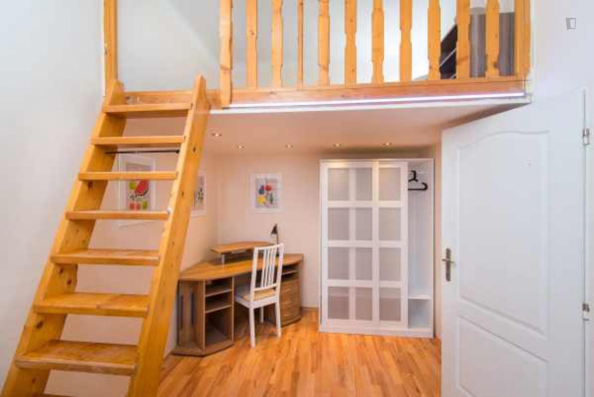 Lofted double bedroom in Smíchov photo 1