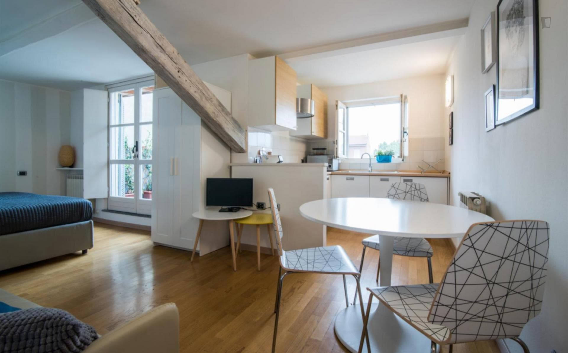 Property photo thumbnail