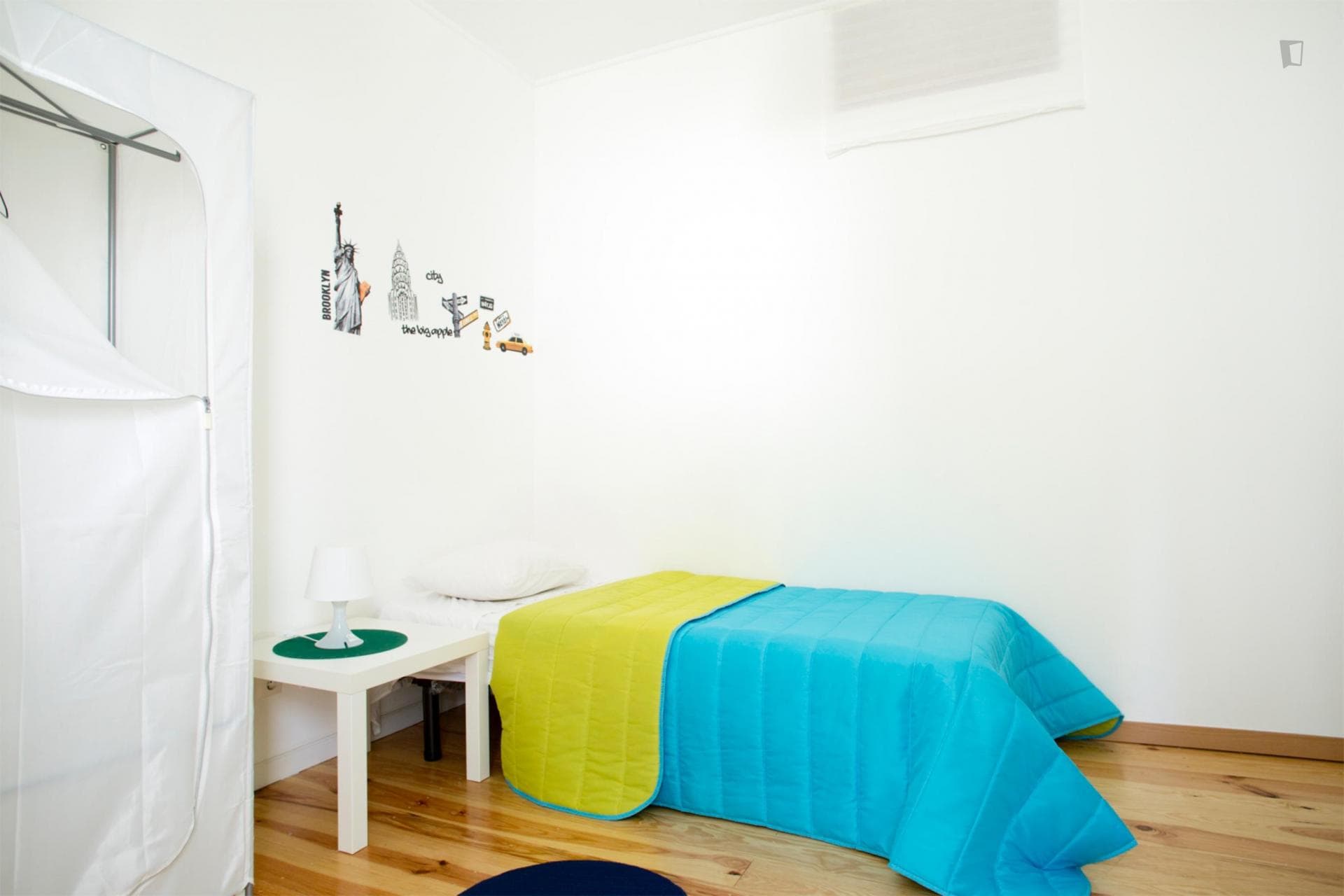 Invinting single bedroom in Saldanha photo 1