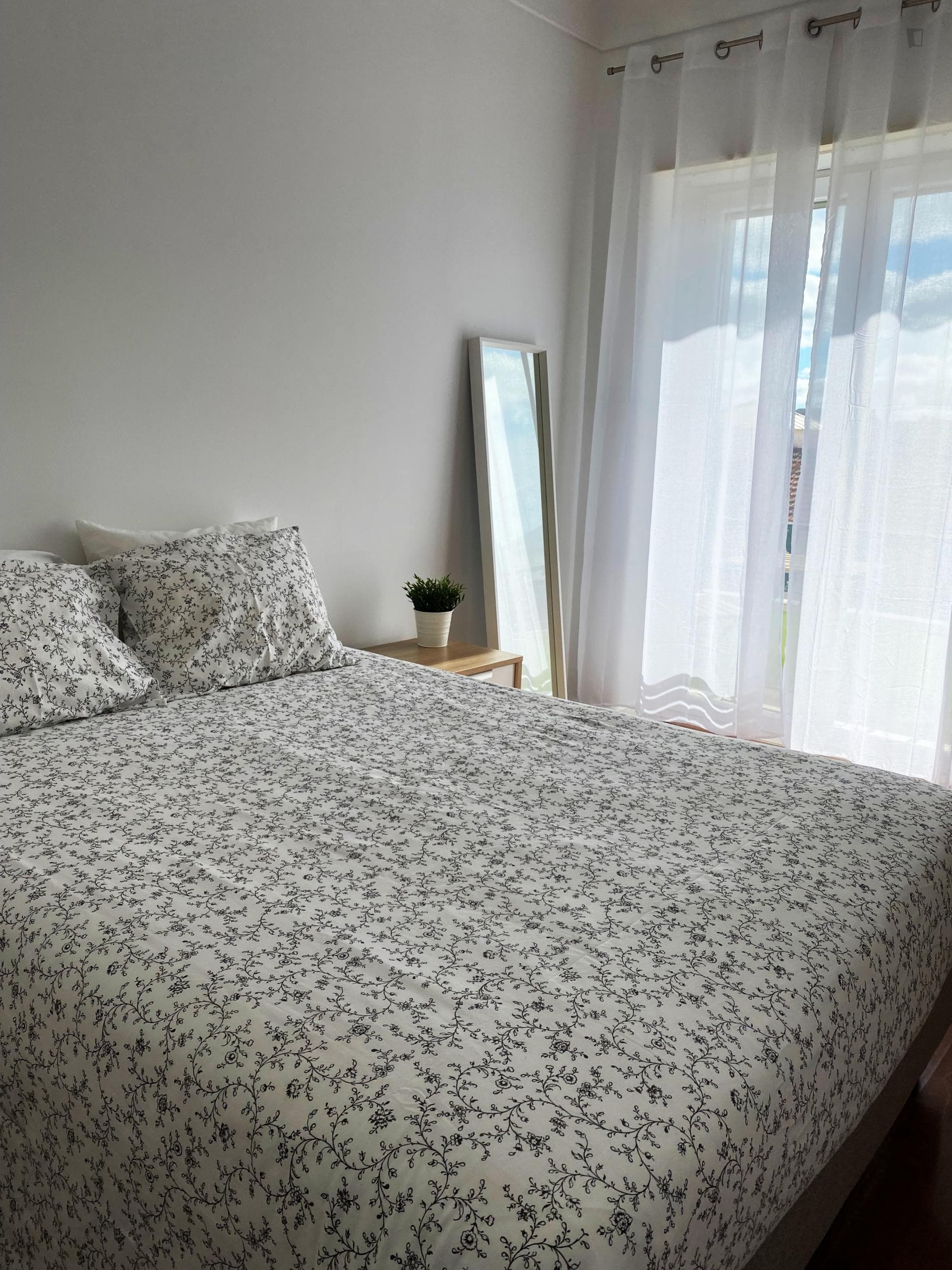 Marvellous 1-bedroom apartment with a terrace with a view, at Alameda photo 1