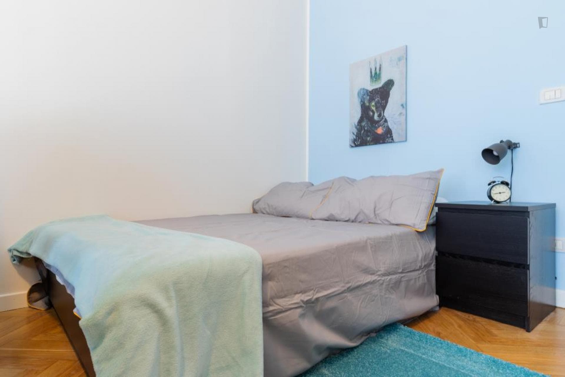 Comfy double bedroom in the central Borgata Rosa-Sassi neighbourhood photo 1