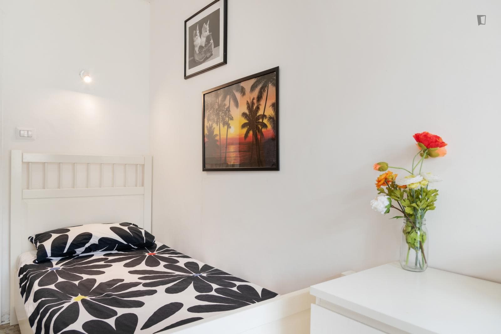 Cosy single bedroom with a balcony, near the Torpignattara train station photo 1