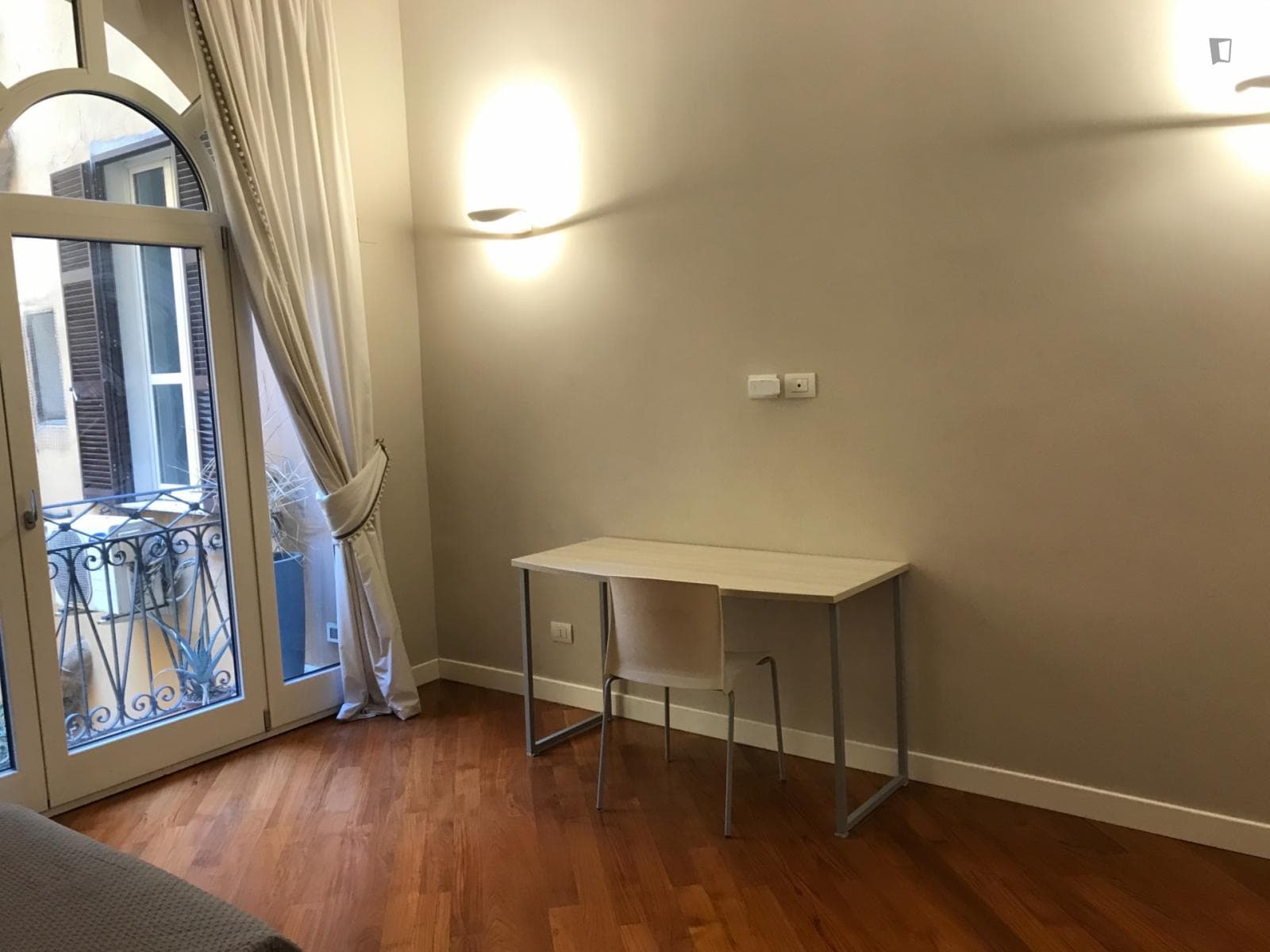 Property photo thumbnail