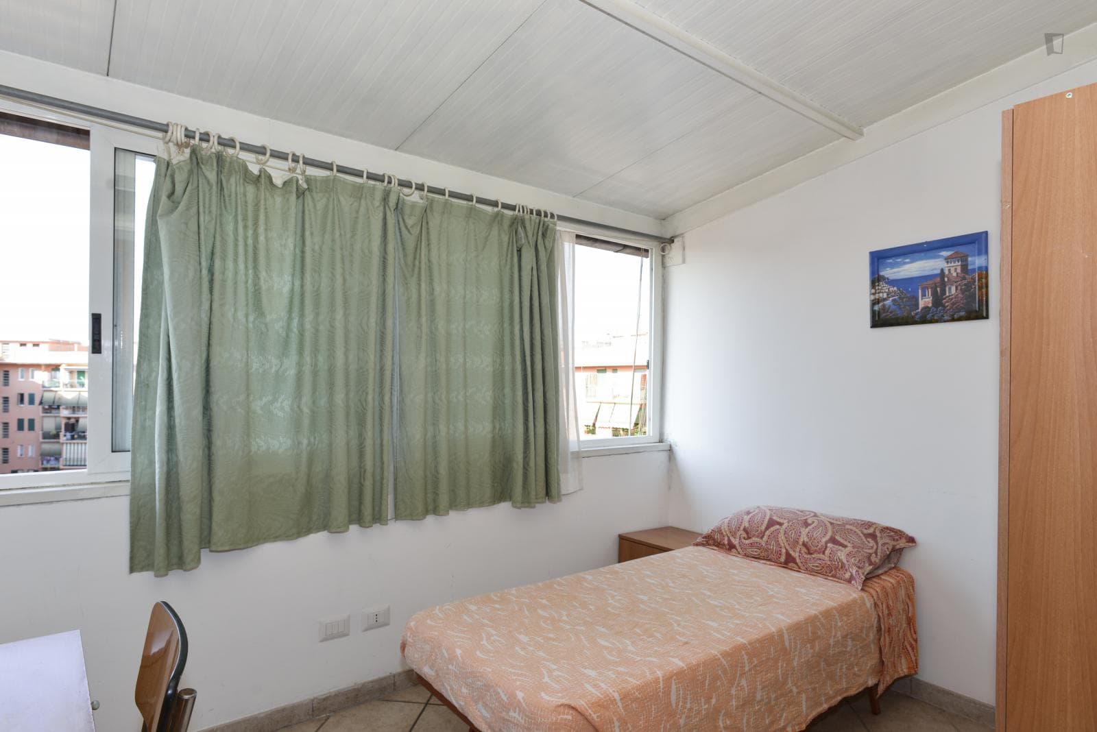 Modest single bedroom not far from Sapienza Università di Roma photo 1