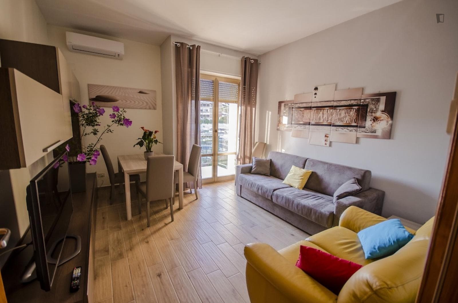 Property photo thumbnail