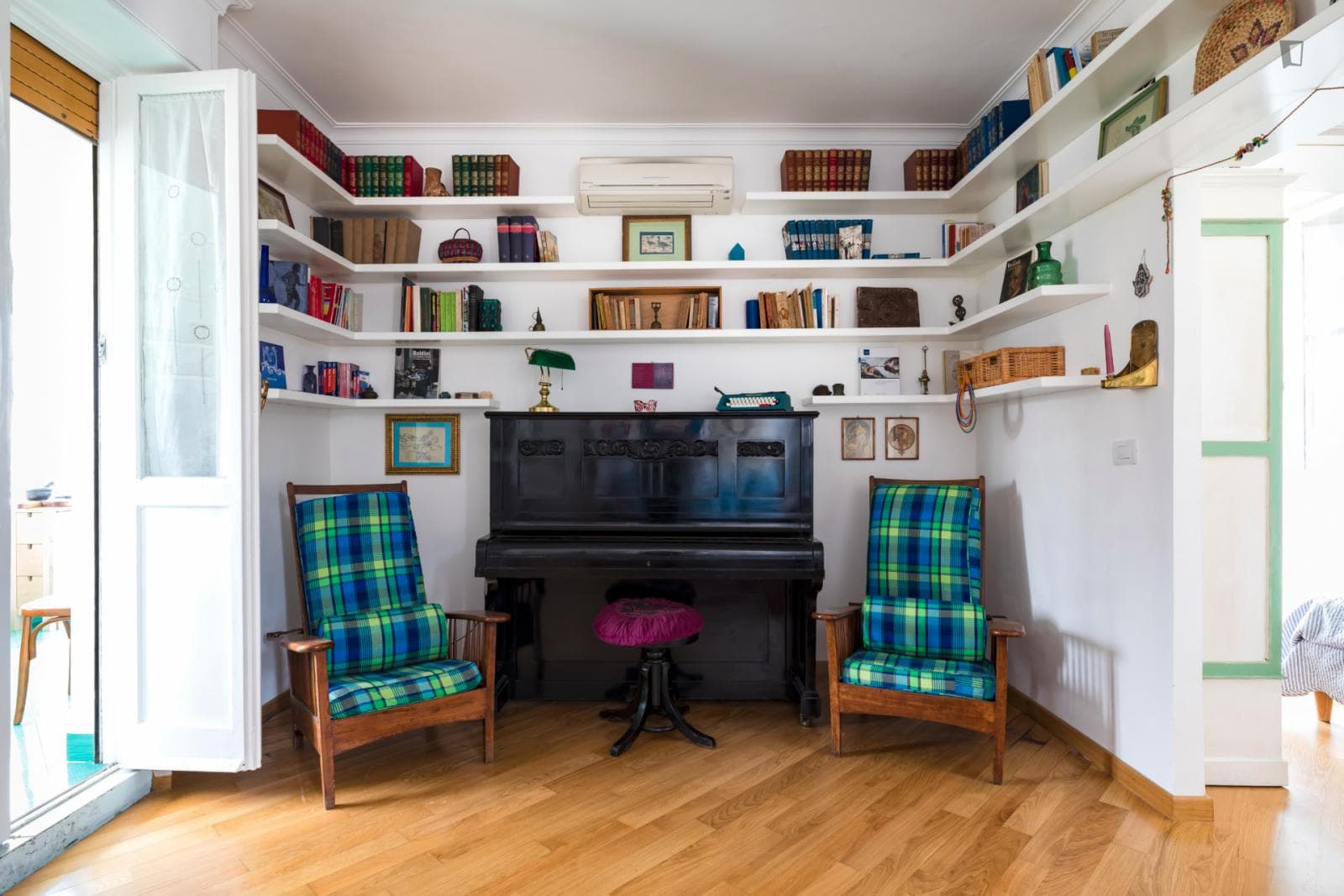 Property photo thumbnail