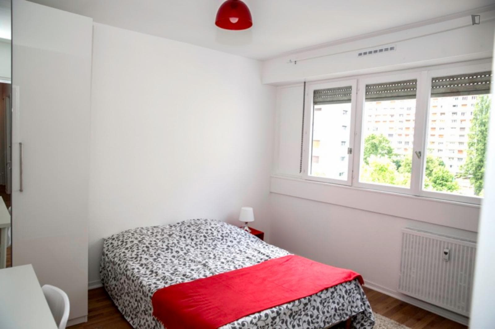 Cosy and luminous room - 12m² - ST16 photo 1