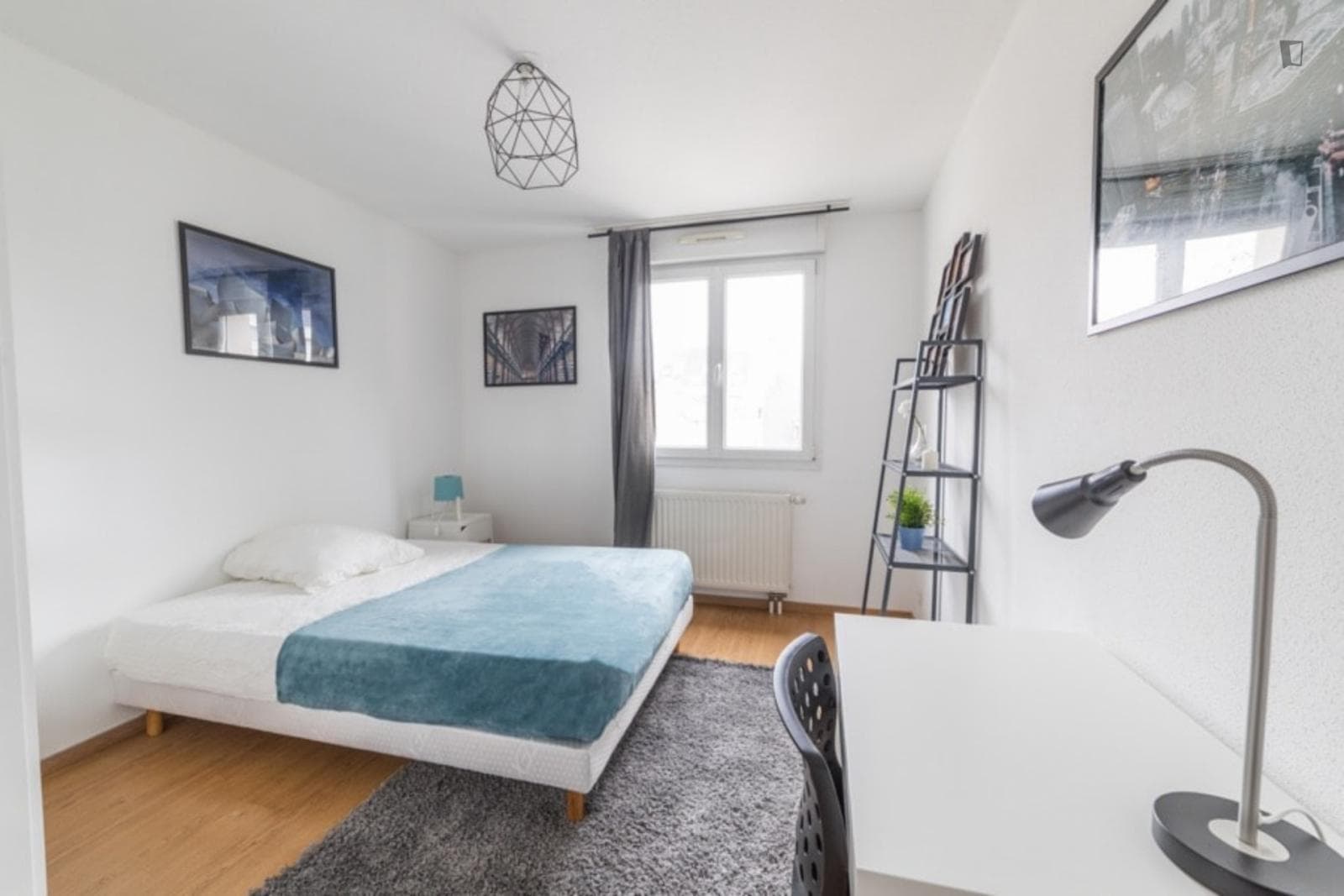 Luminous and cosy room - 15m² - ST64 photo 1