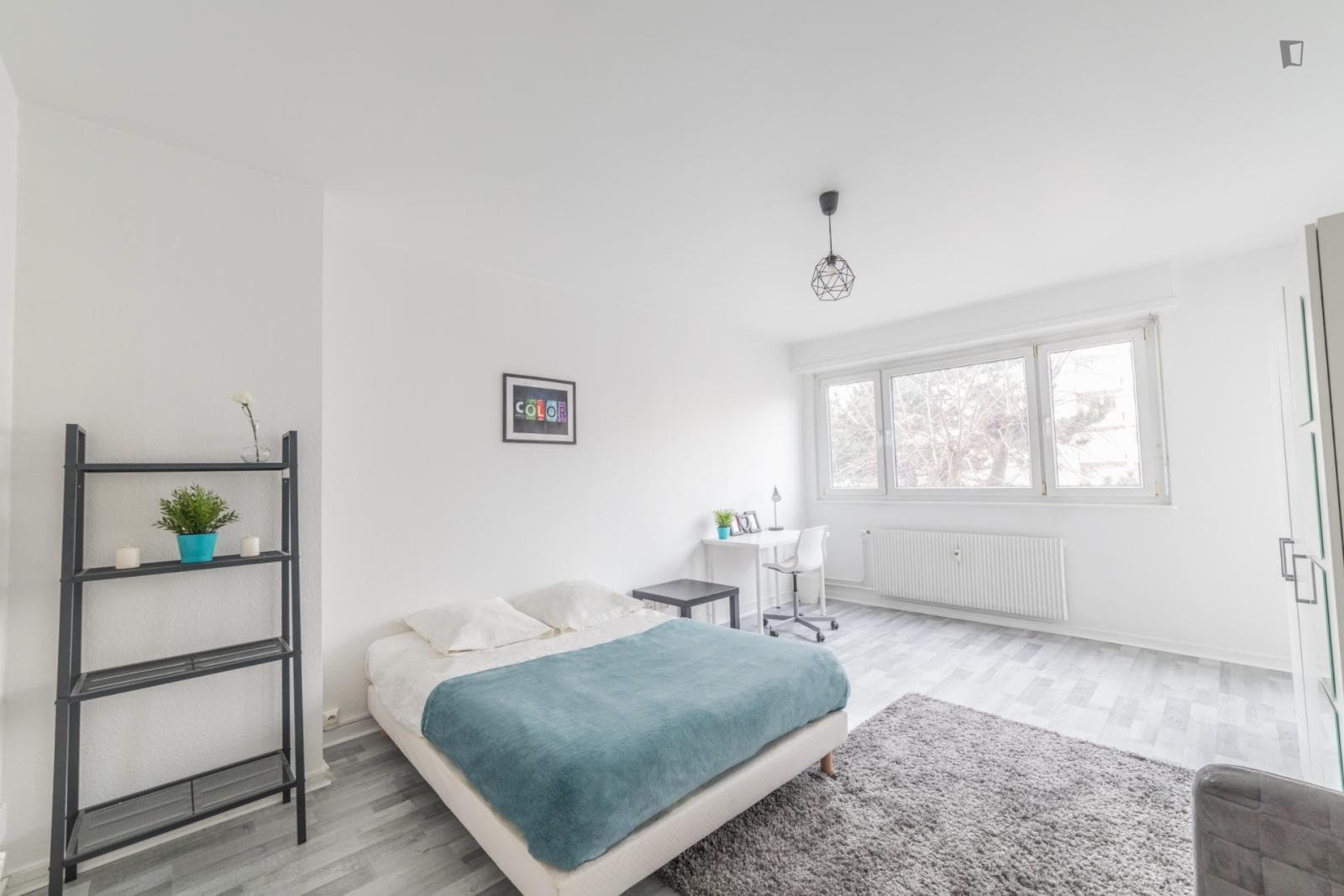 Spacious and luminous room - 20m² - ST21 photo 1