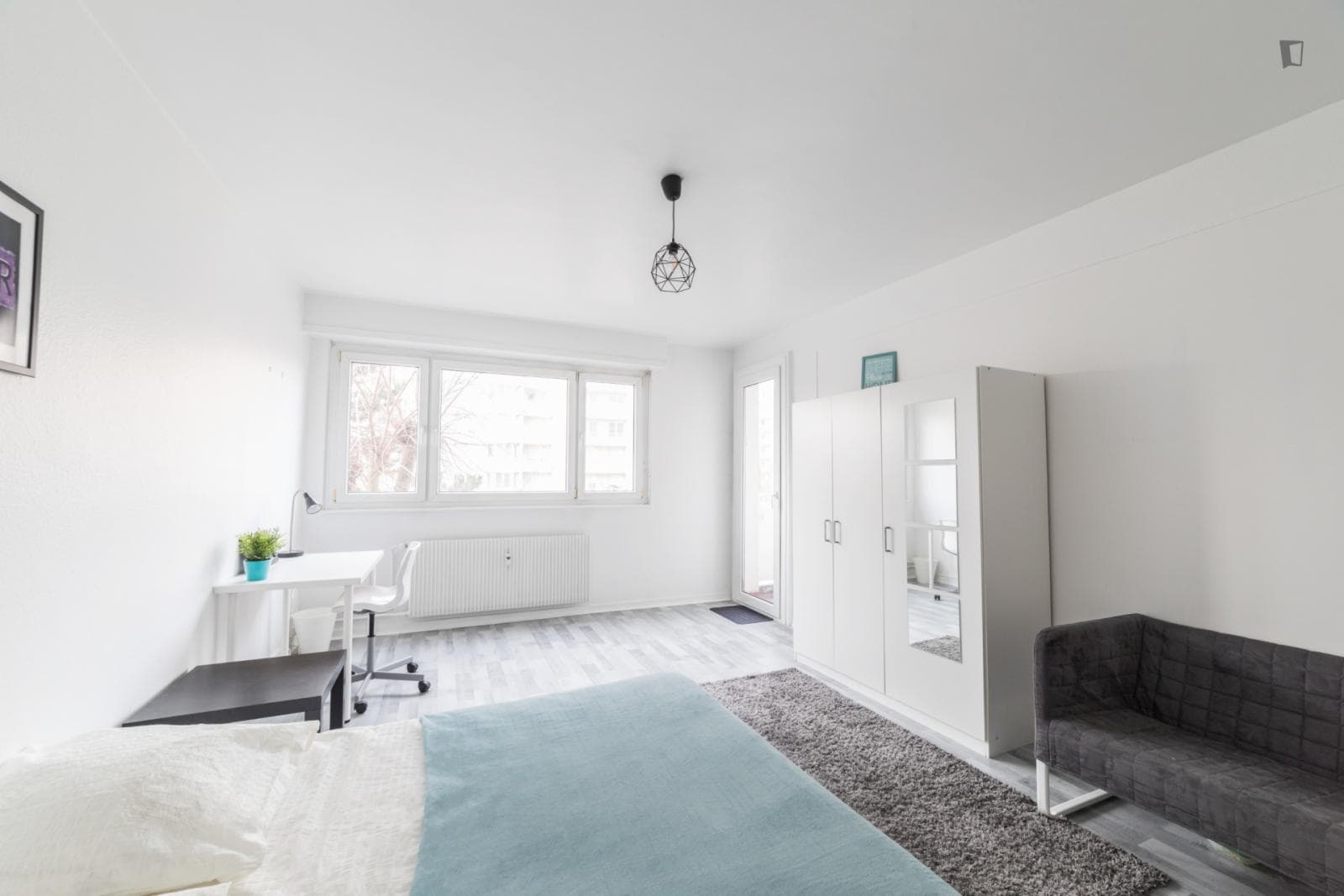 Property photo thumbnail