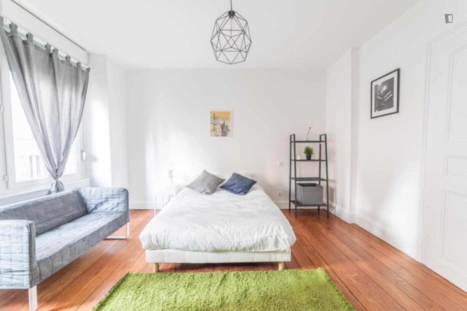 Large and pleasant bedroom - 20m² - ST40 photo 1