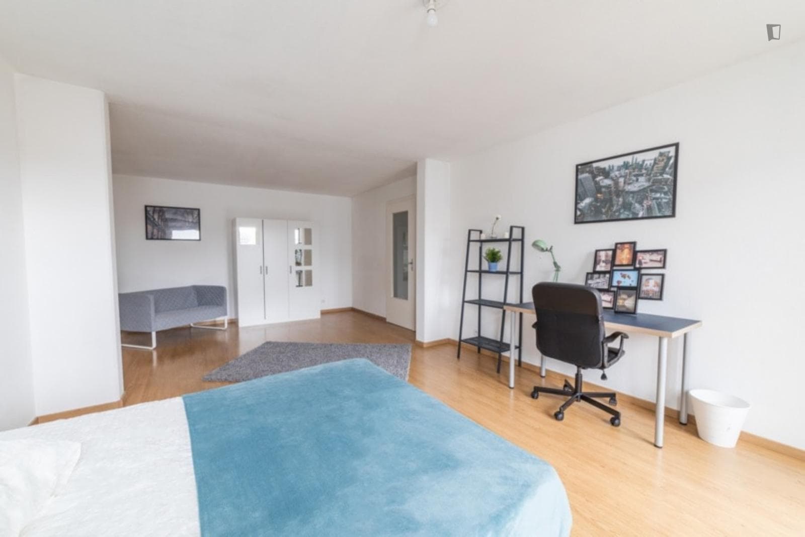 Property photo thumbnail