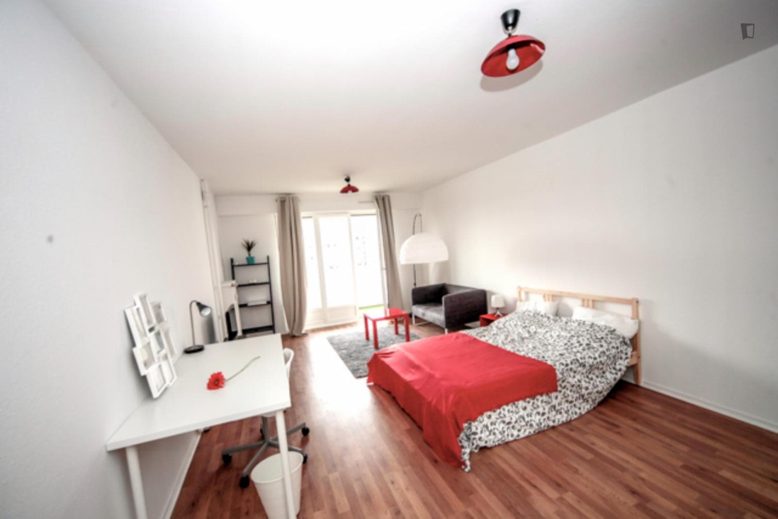 Spacious luminous bedroom - 24m² - ST13 photo 1