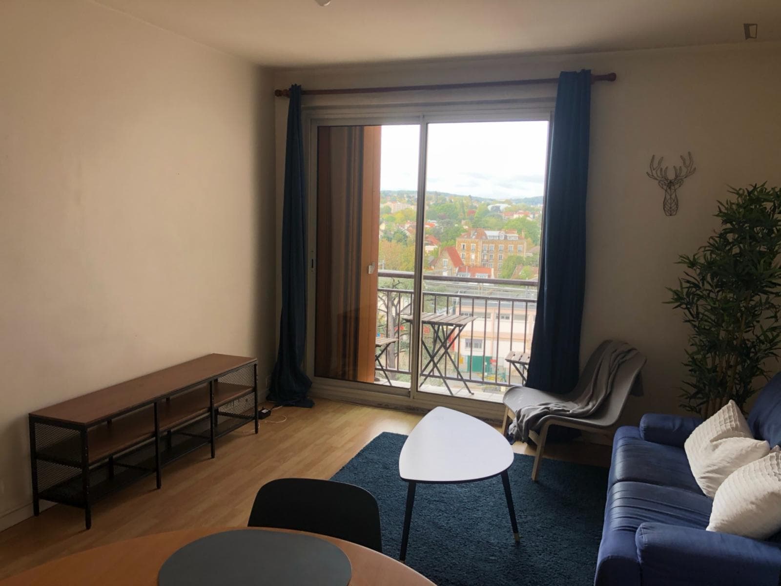 Property photo thumbnail