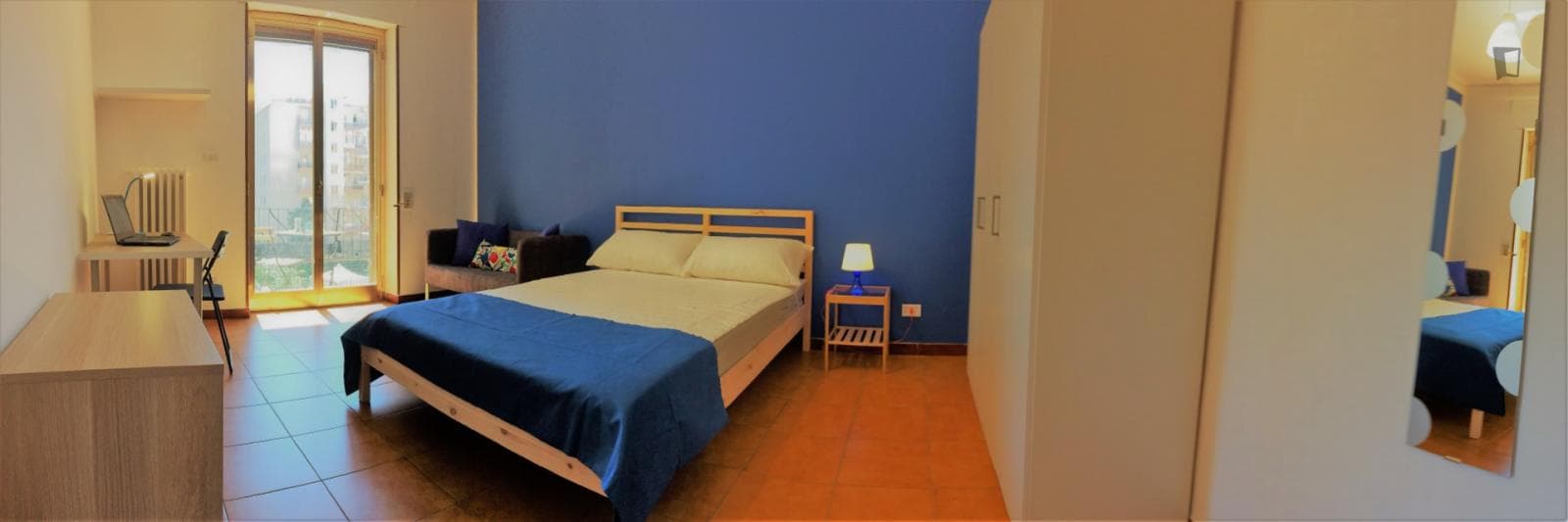 Nice double bedroom in a 4-bedroom flat near Policlinico di Bari photo 1