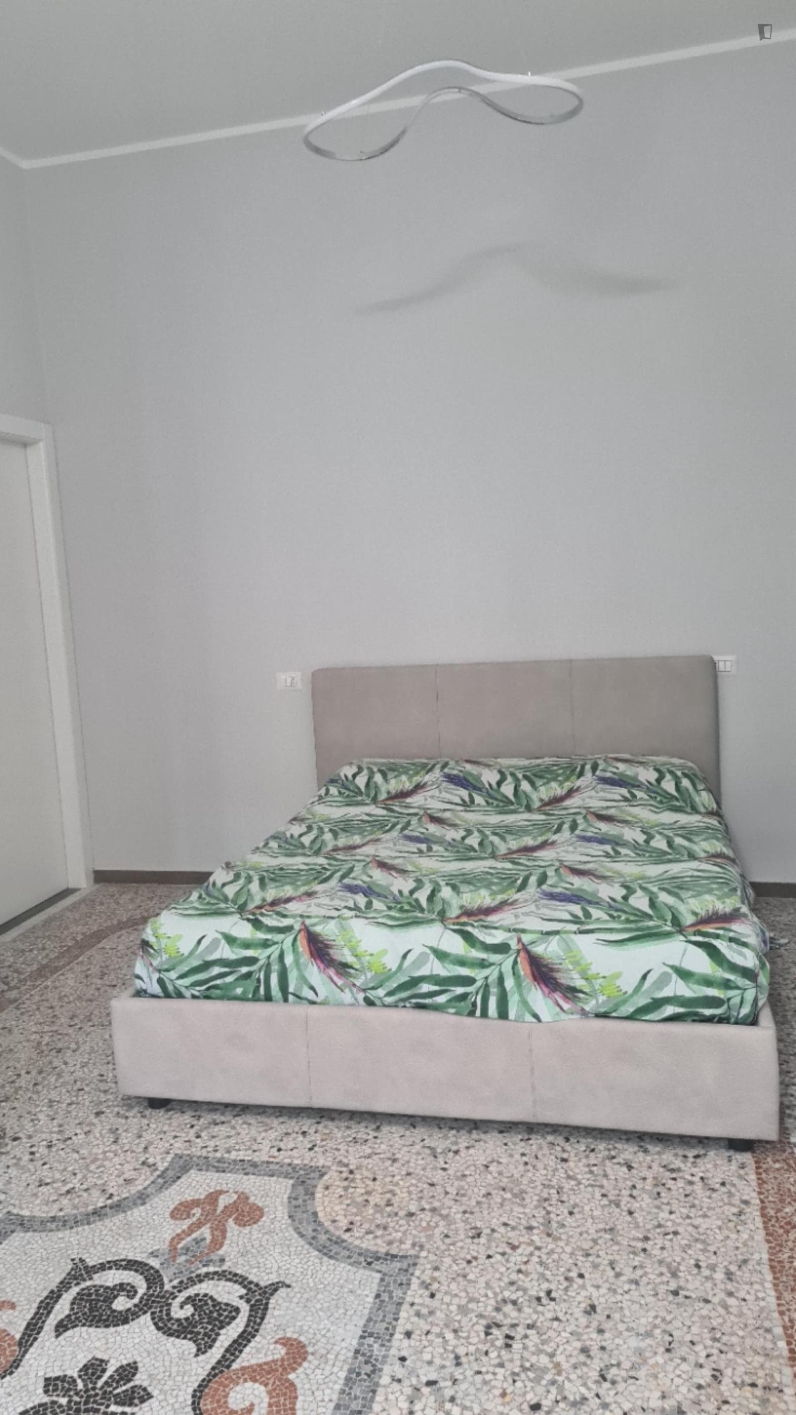 Nice 1-bedroom apartment near the Marconi metro photo 1
