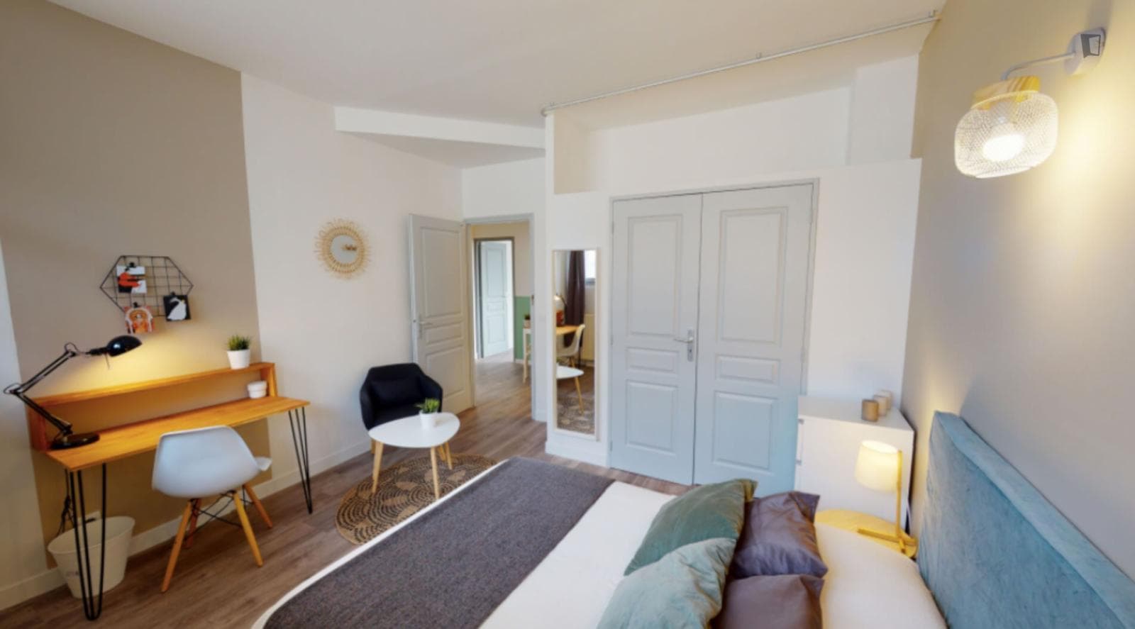 Property photo thumbnail