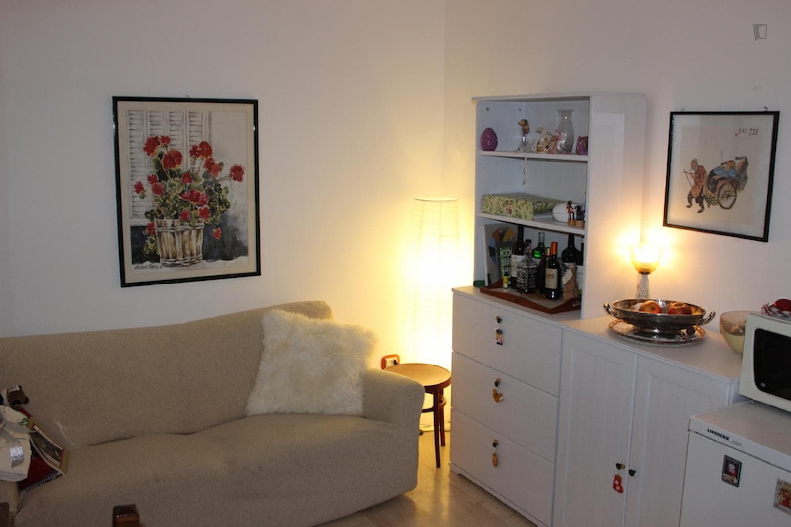Lovely accommodation very close to Abbiategrasso tube station photo 1