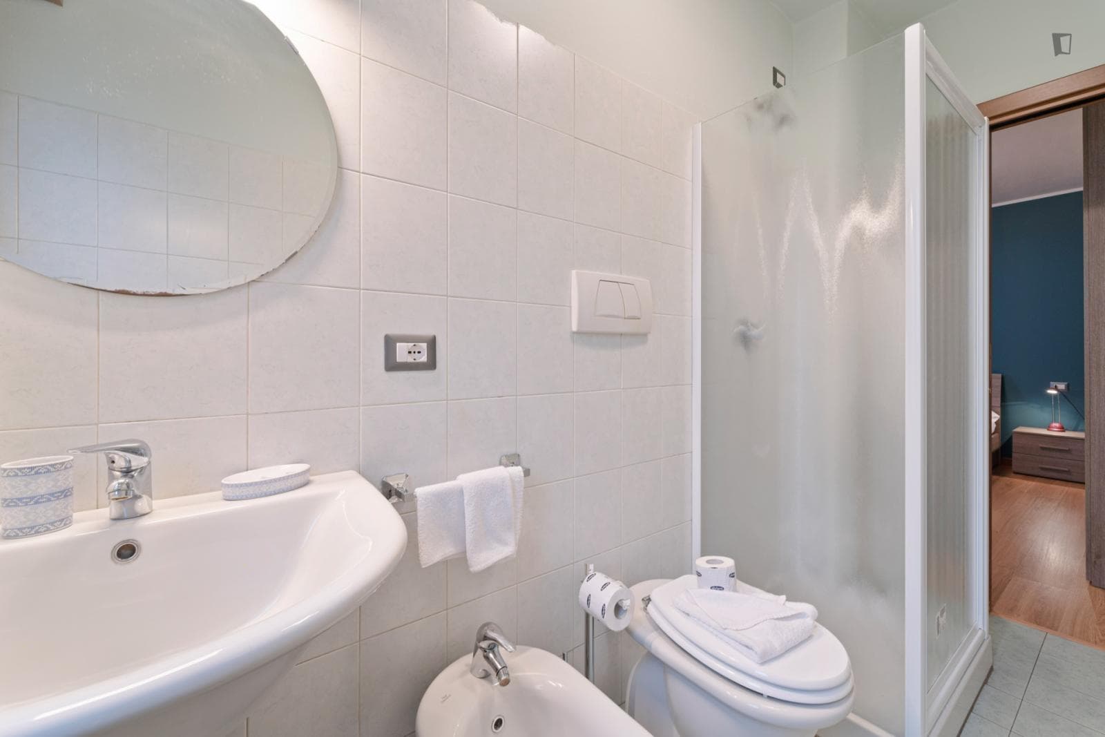 Beautiful apartment with terrace in the Sempione/Portello area photo 1