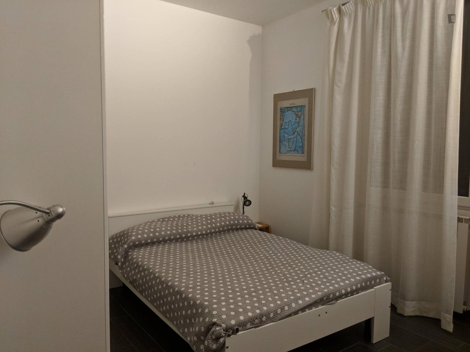 Double bedroom available in fully furnished 2-bedroom apartment very close to Università Bocconi photo 1