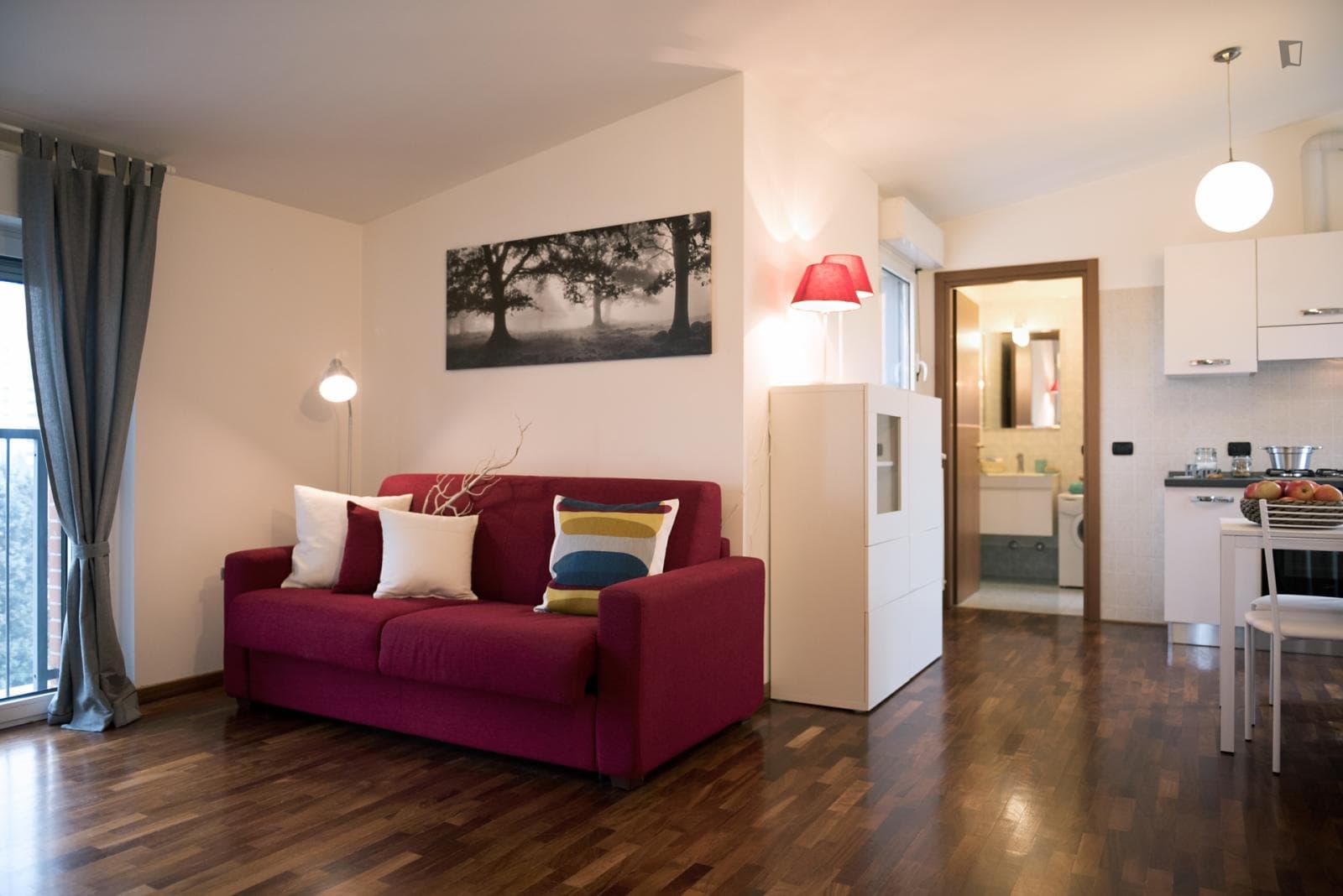 Cool looking studio in Sesto san Siovanni photo 1