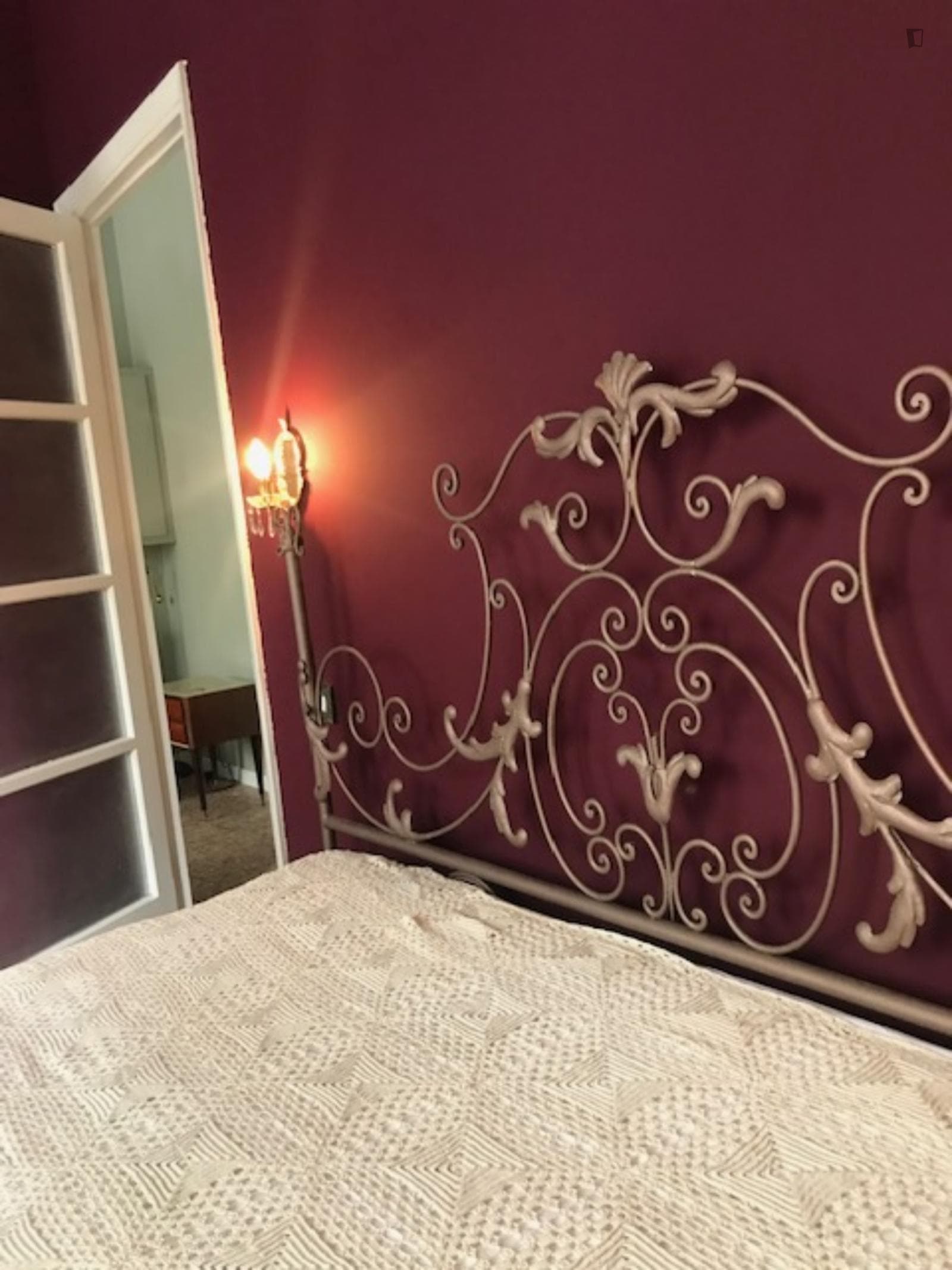 1-Bedroom apartment near Agrippa tram stop photo 1