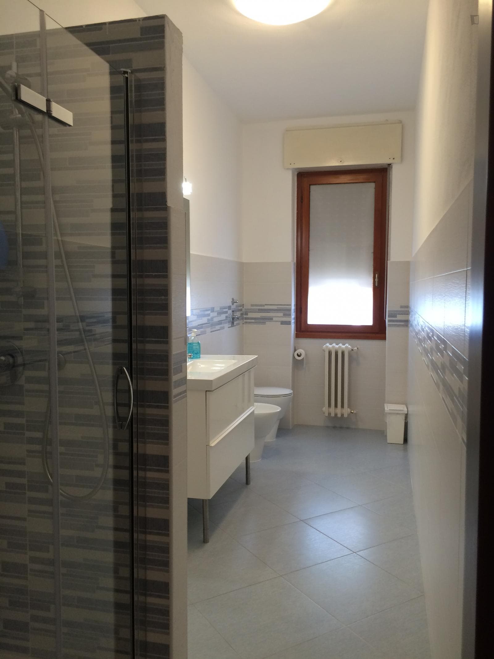 Cosy twin bedroom in Bresso metro station photo 1