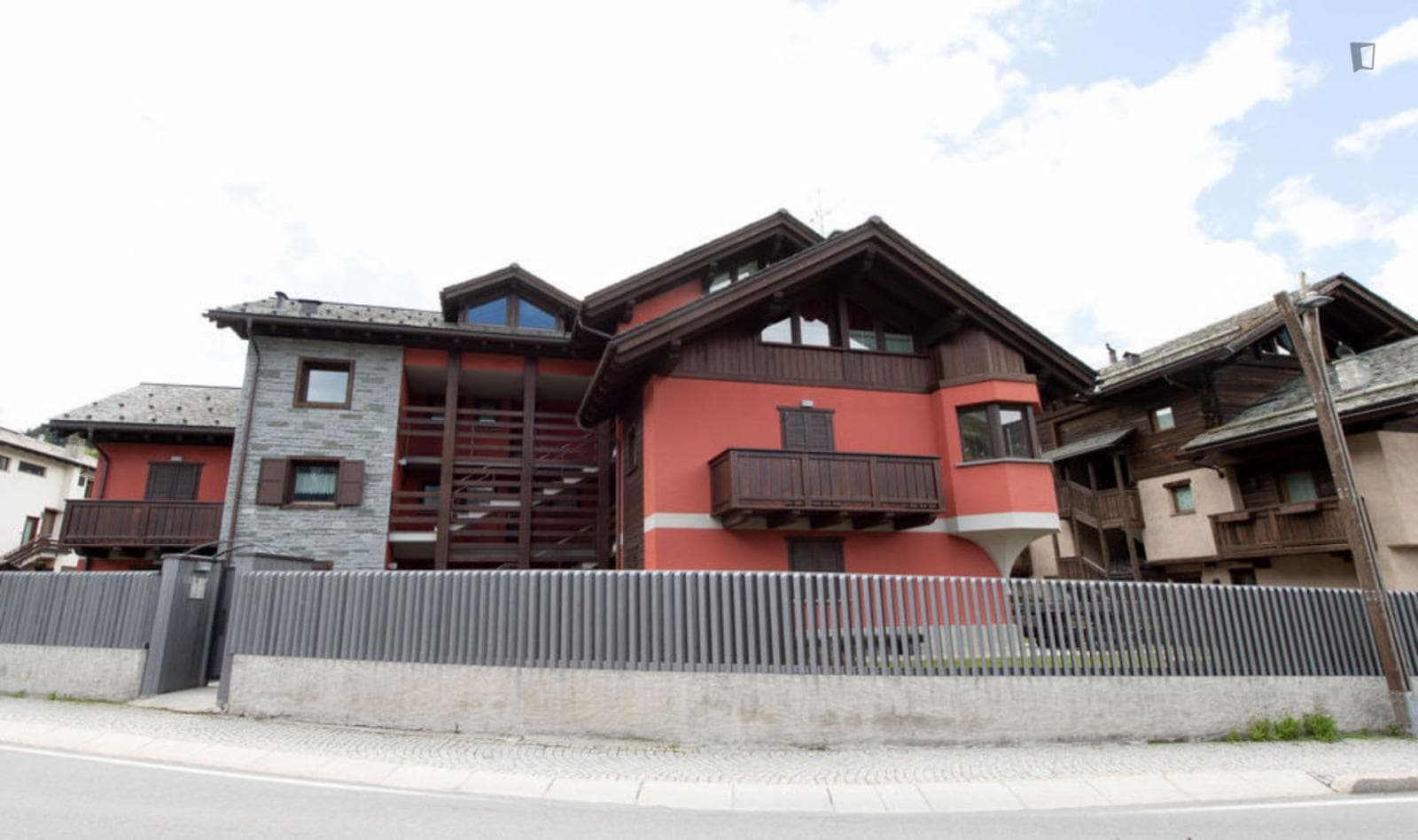 Property photo thumbnail