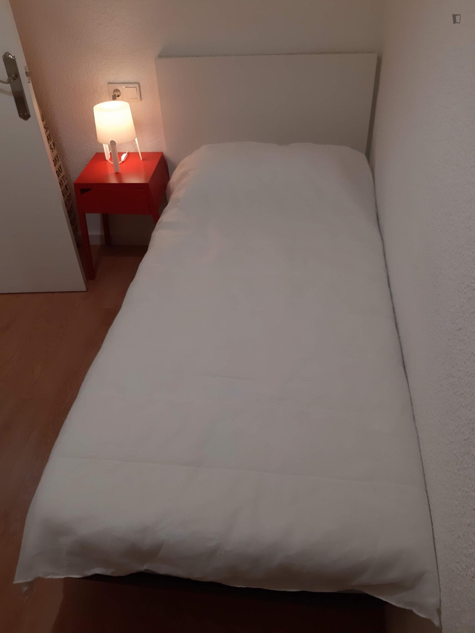 Cozy single bedroom in a 3-bedroom apartment near Plaza de Toros de Murcia photo 1