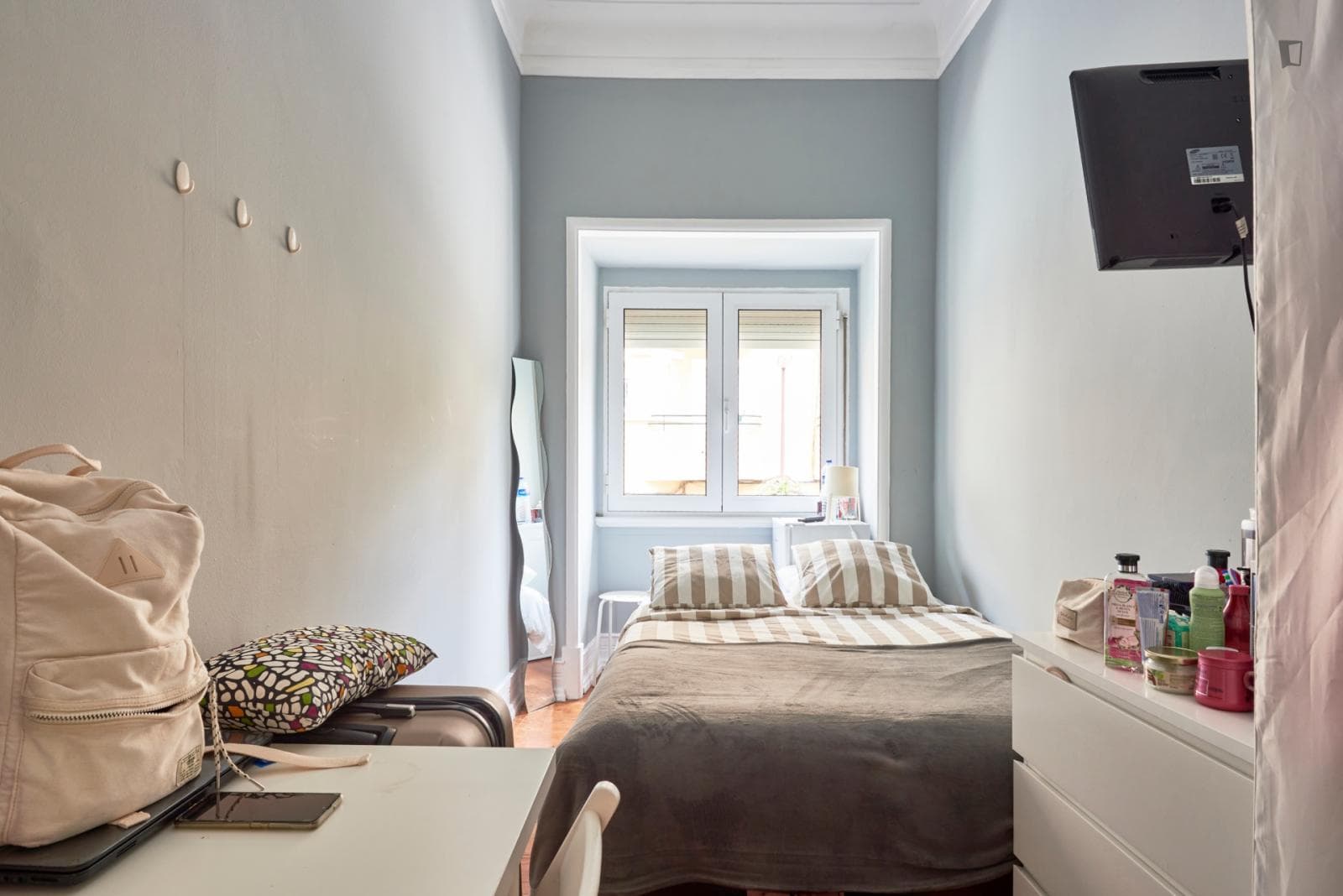 Property photo thumbnail