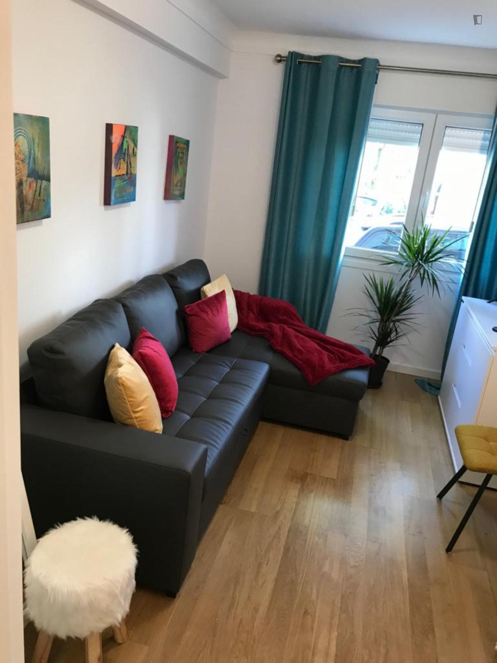 Property photo thumbnail