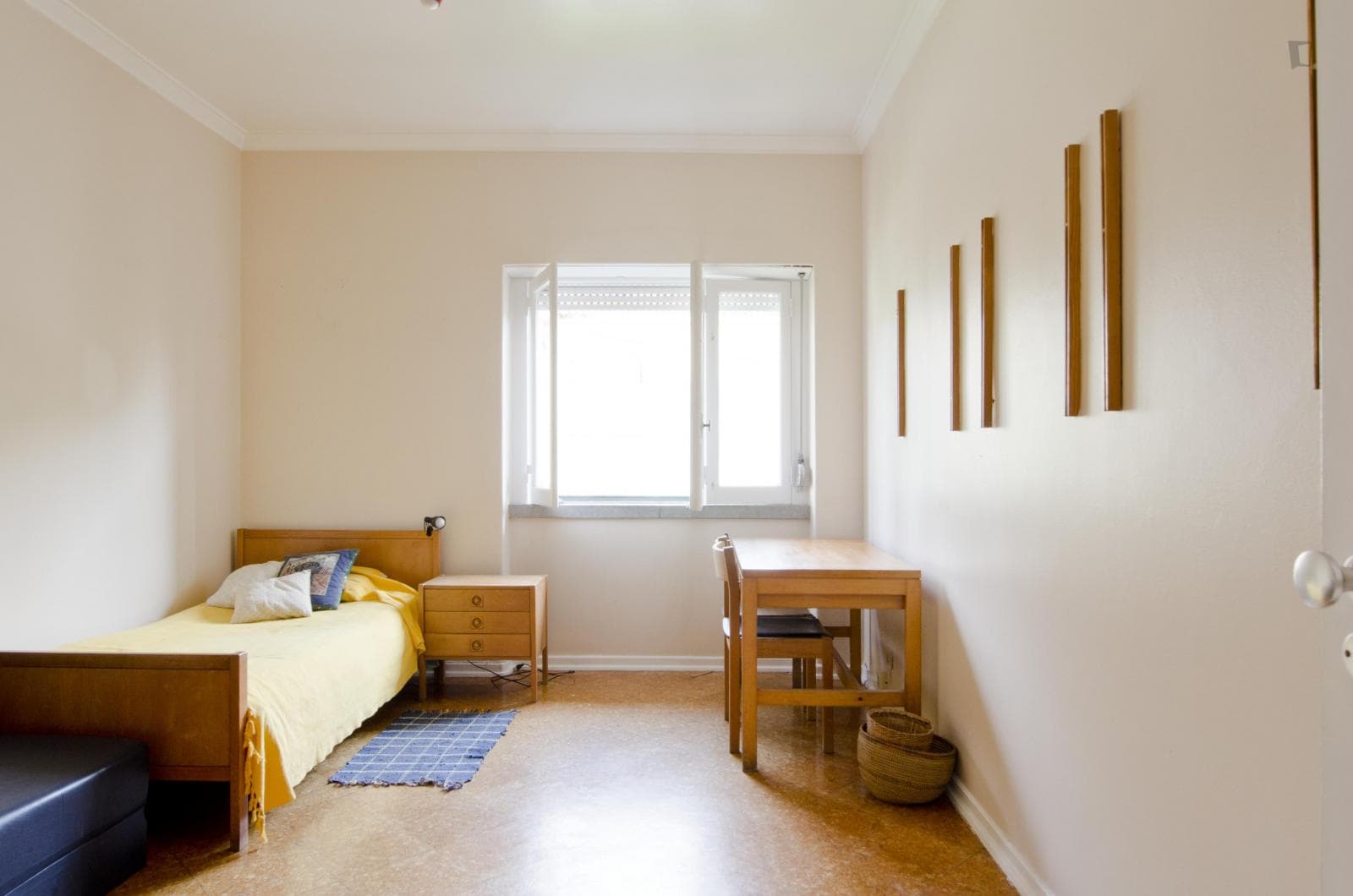 Cosy single bedroom in Restelo photo 1