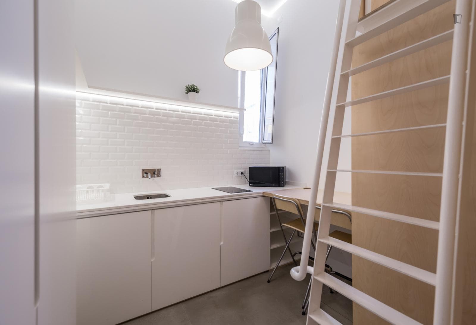Modern studio near Universidade Católica photo 1