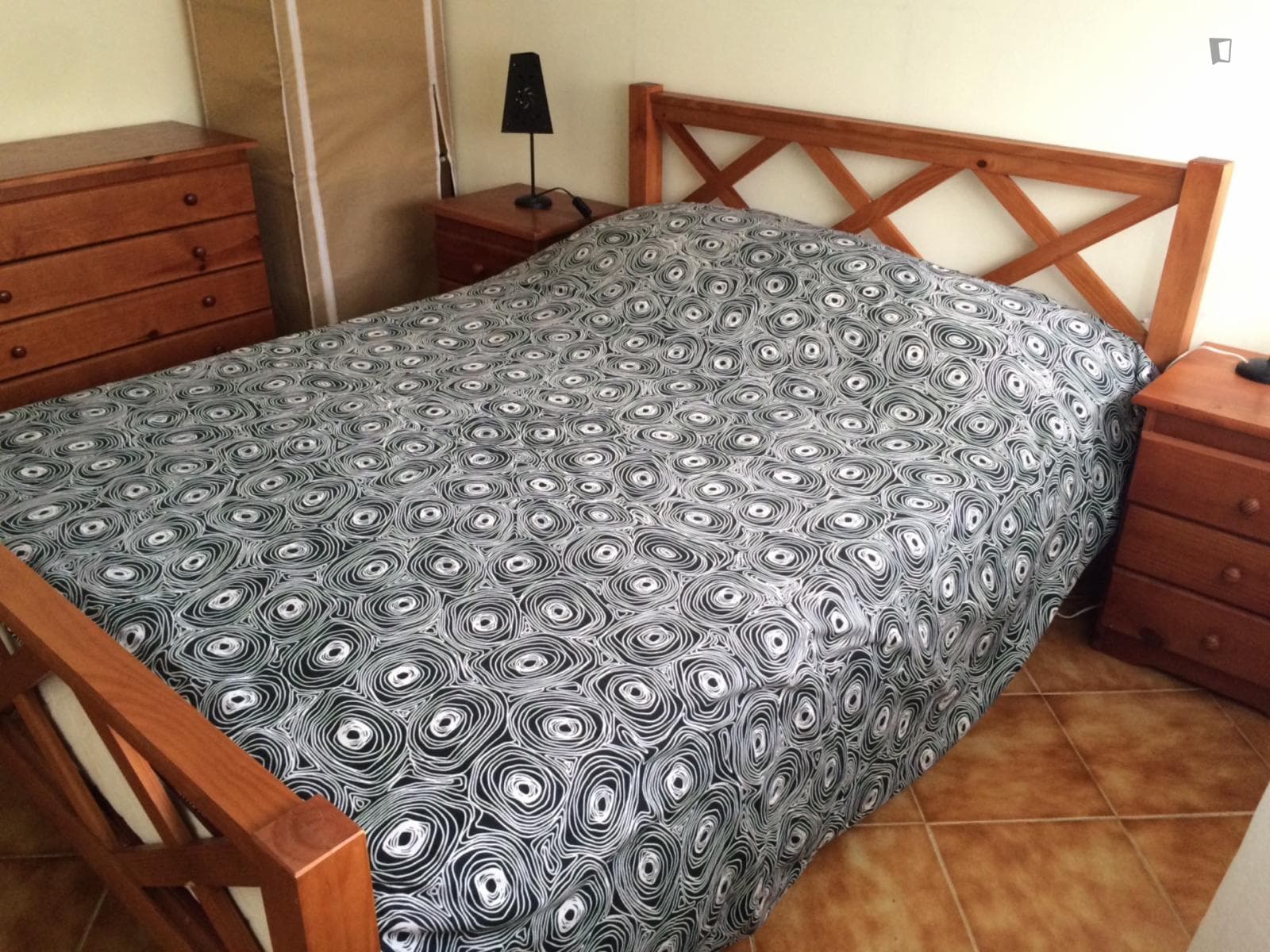 Nice and cosy double bedroom in Costa da Caparica photo 1