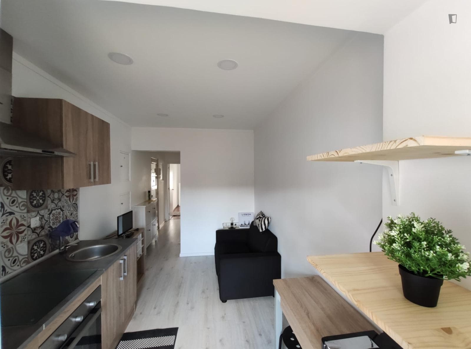 Property photo thumbnail