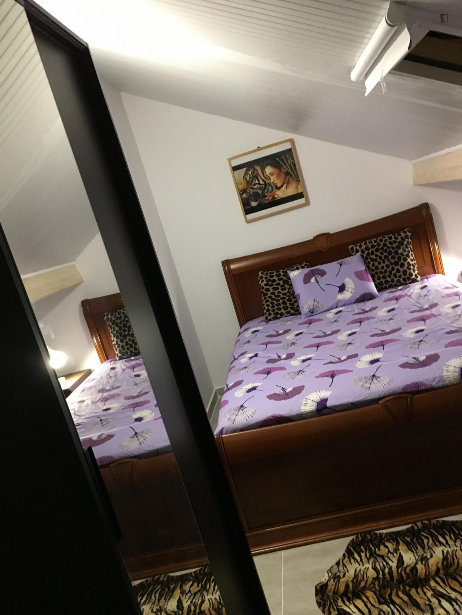 Lisbon - bedroom close to Reboleira metro station photo 1