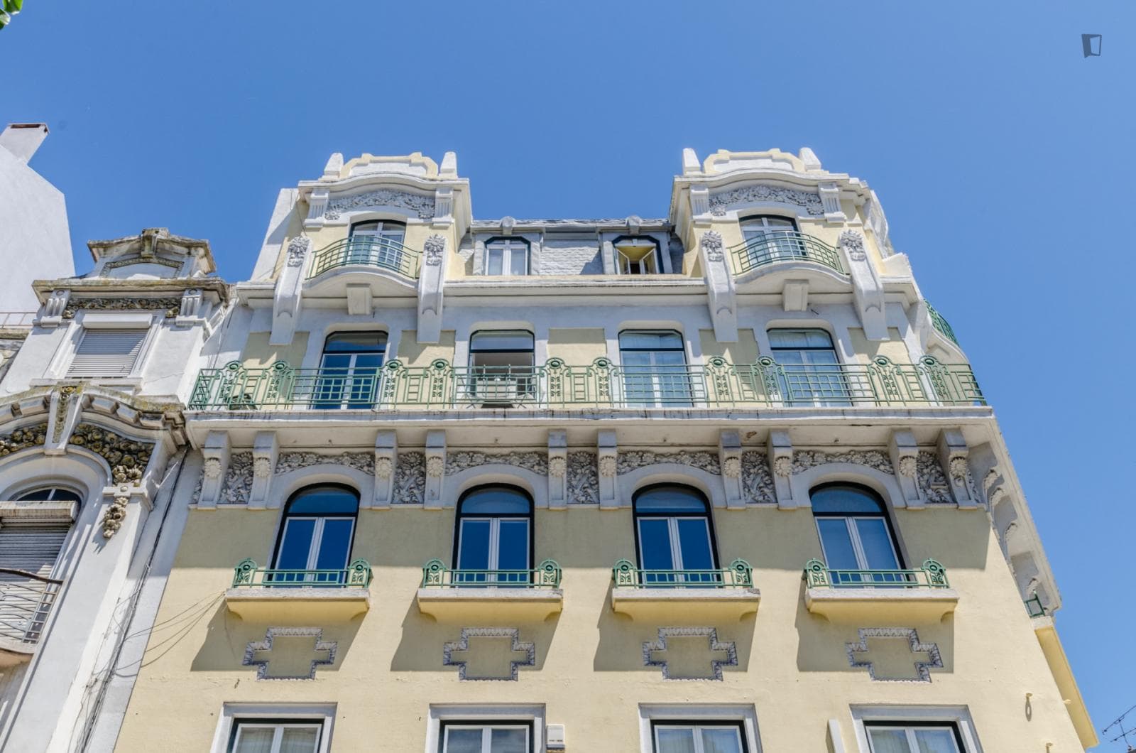 Property photo thumbnail