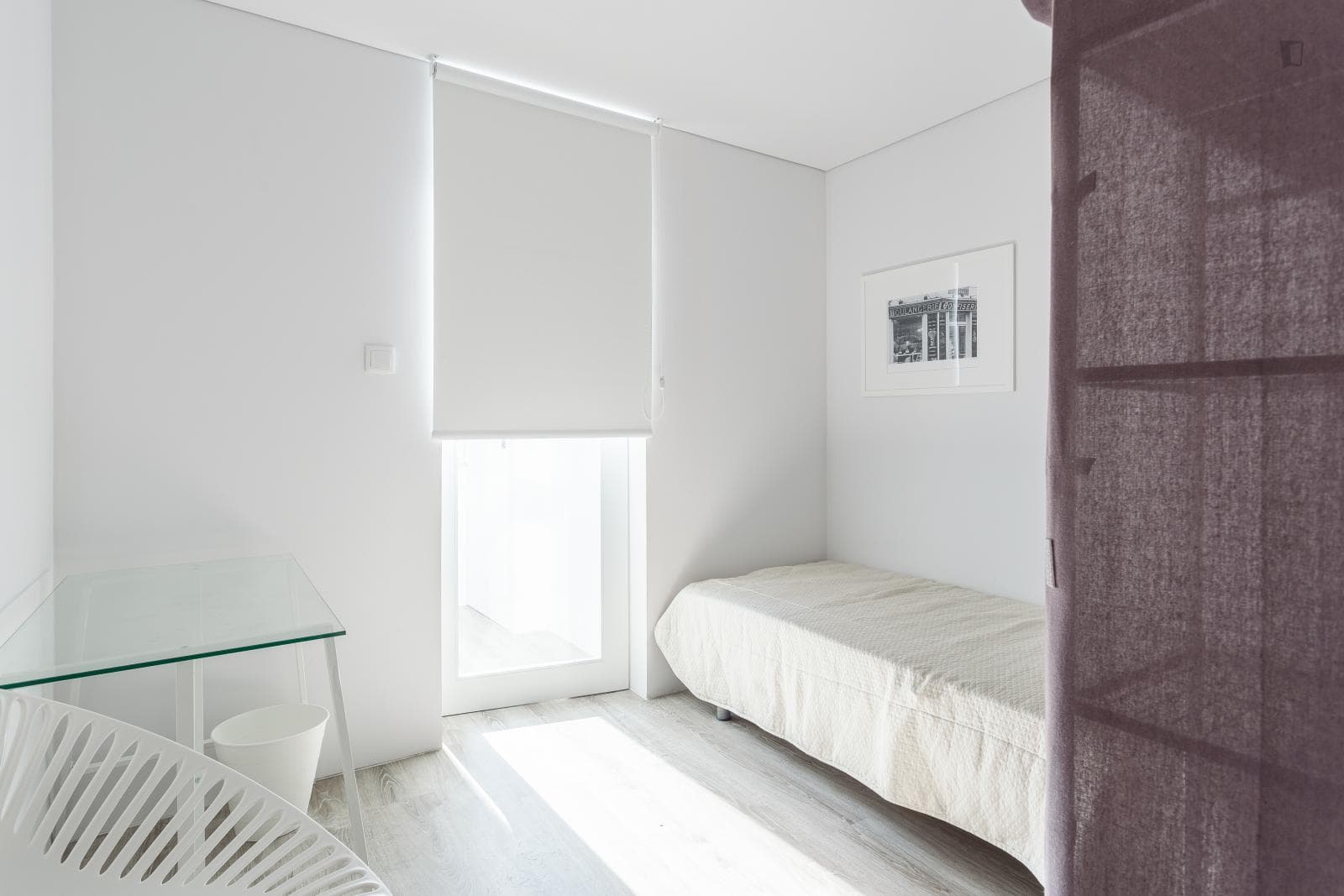Cozy single bedroom located in Paranhos next to universities photo 1
