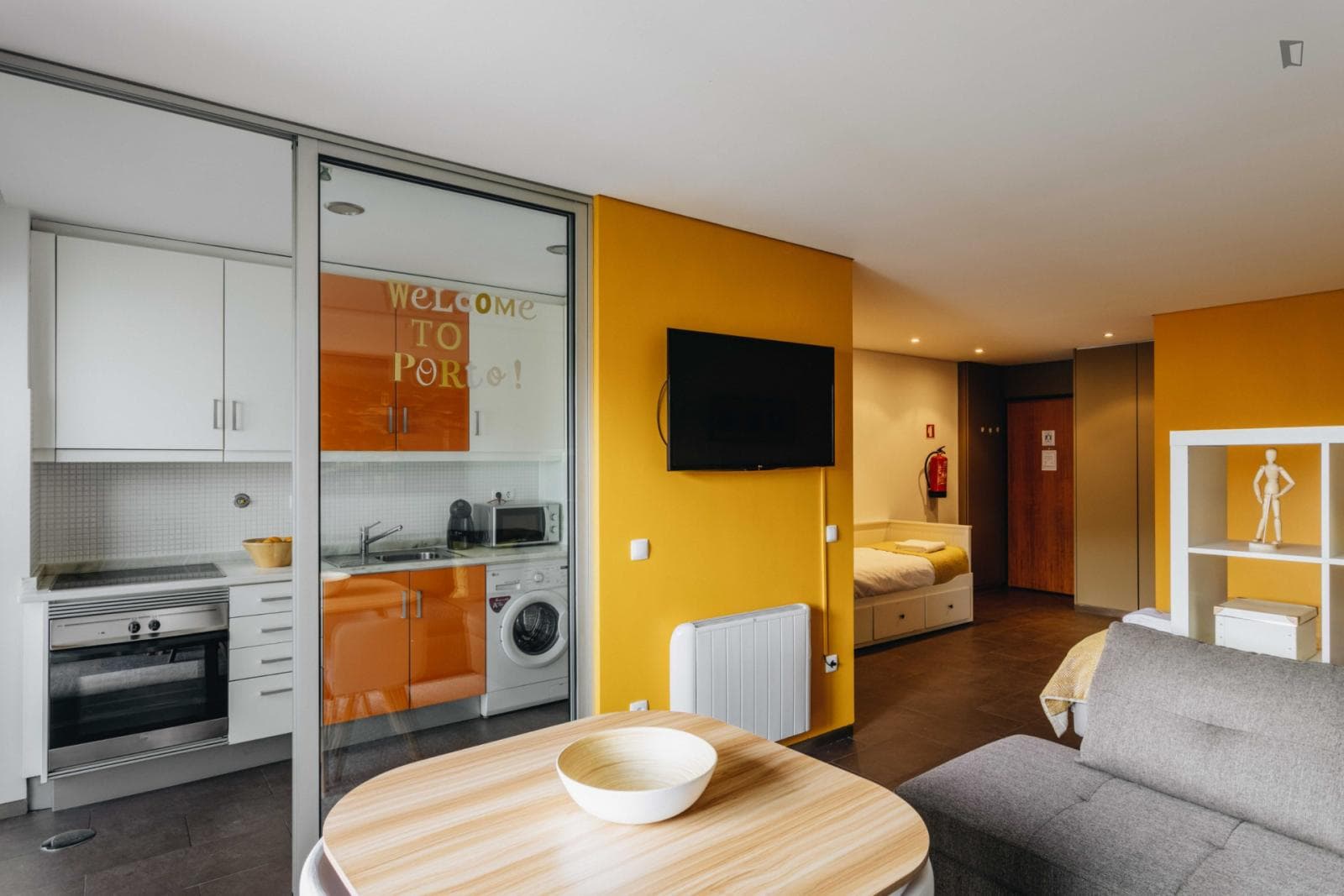 1-Bedroom apartment near Conservatório de Música do Porto photo 1