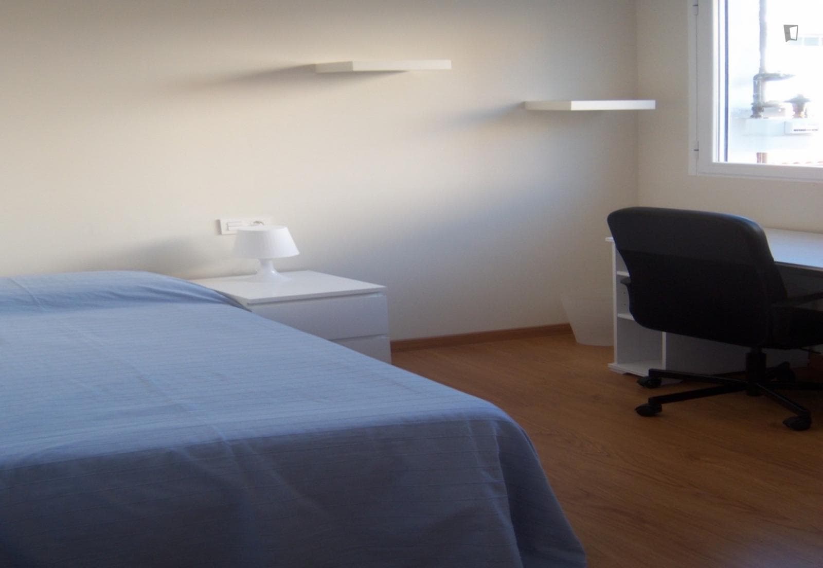Lovely double bedroom not far from Parque Grande José Antonio Labordeta photo 1