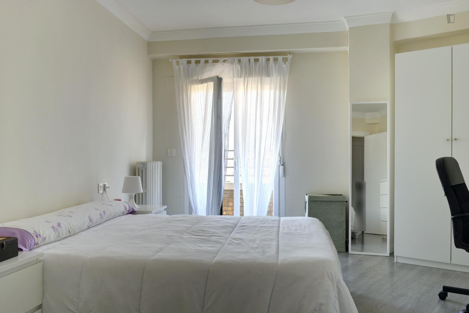 Modern Apartment with Wi-Fi, A/C, and Elevator near Campus Plaza San FranciscoNew photo 1